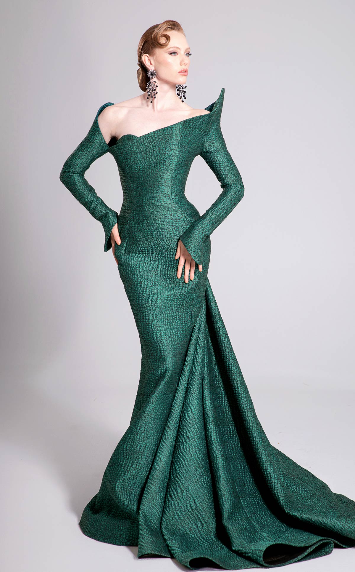 MNM Couture F02910