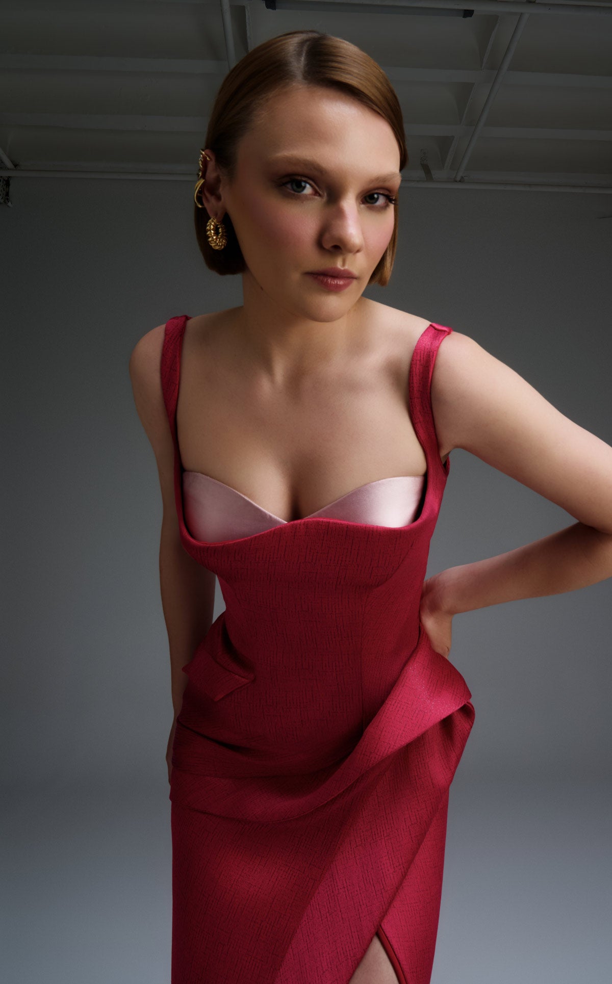 MNM Couture E0109
