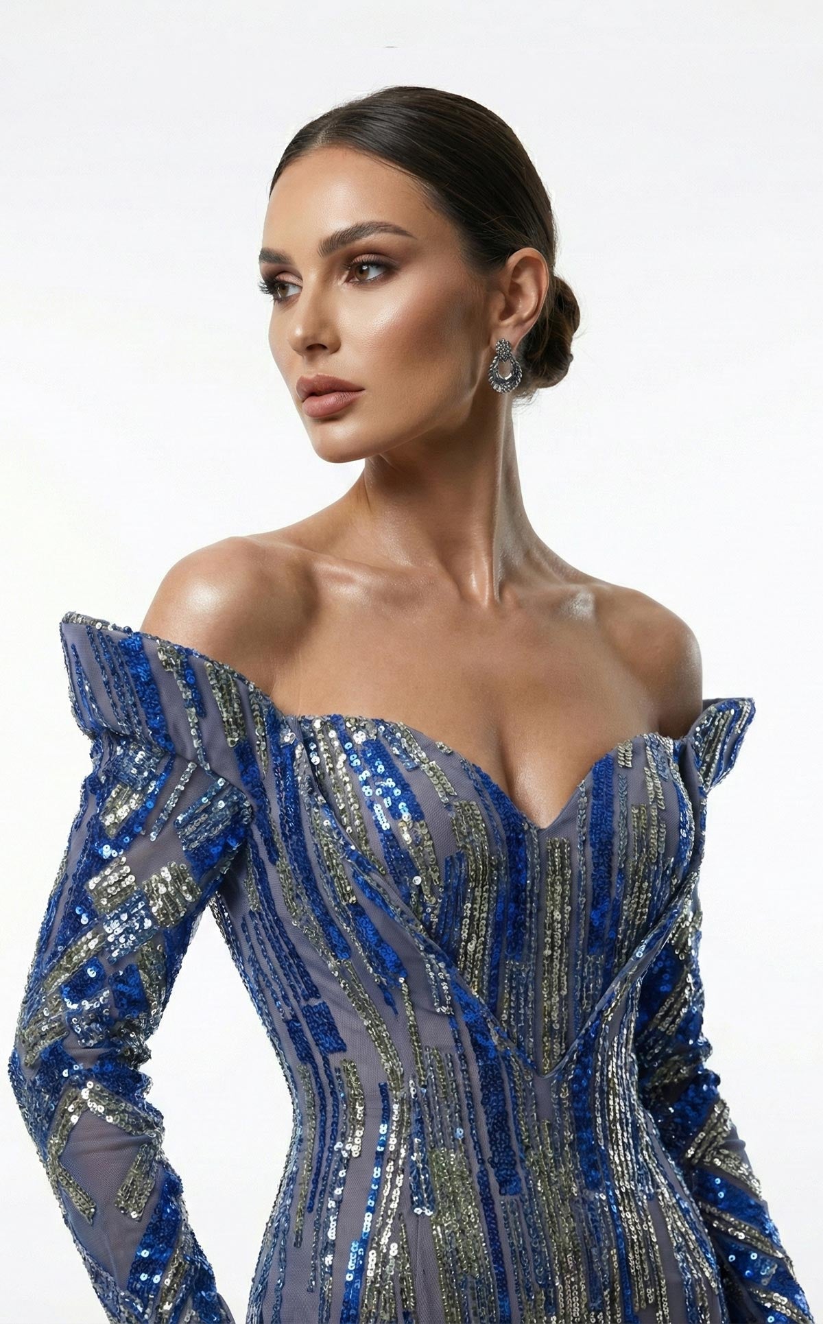 MNM Couture F02900A