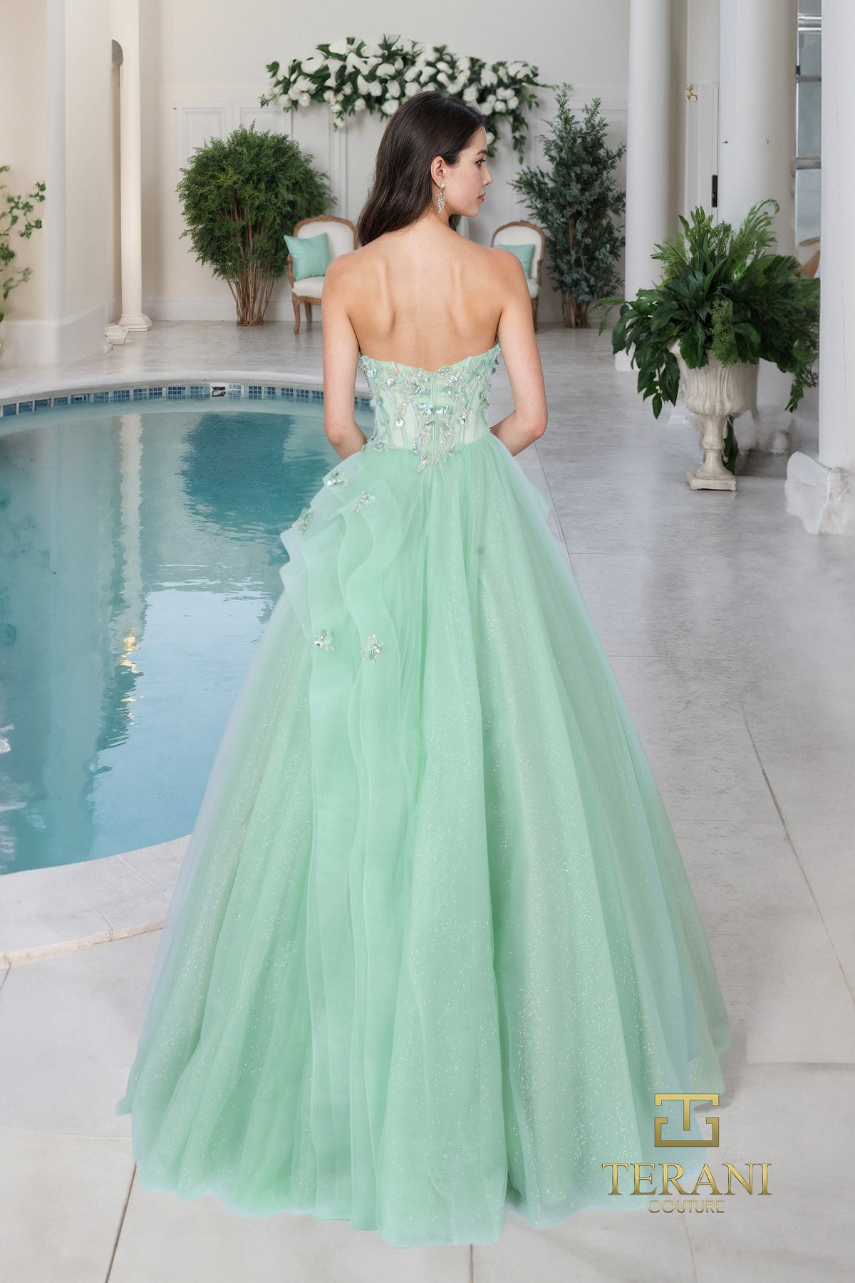 Terani Couture 261P6197