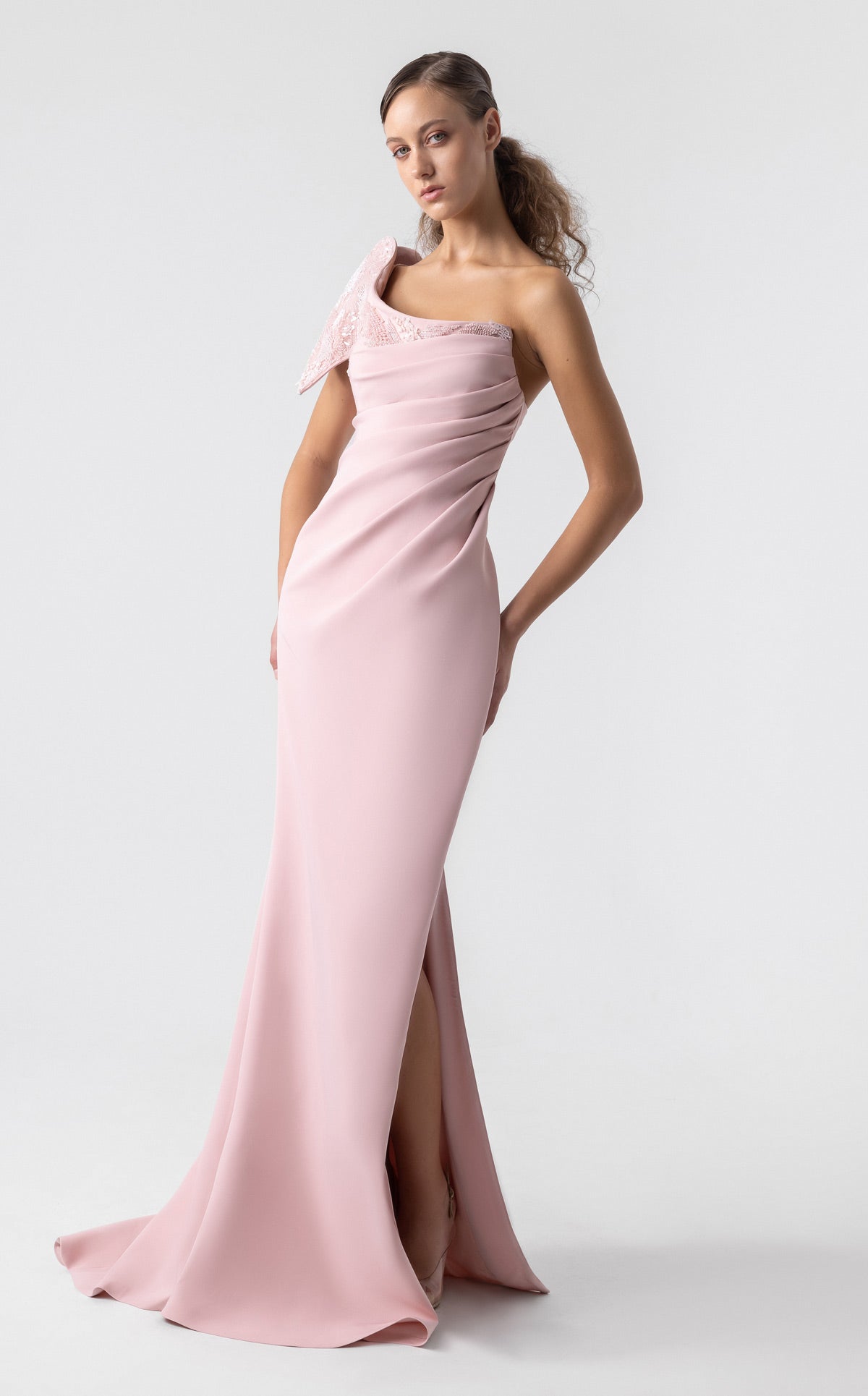 MNM Couture G1926