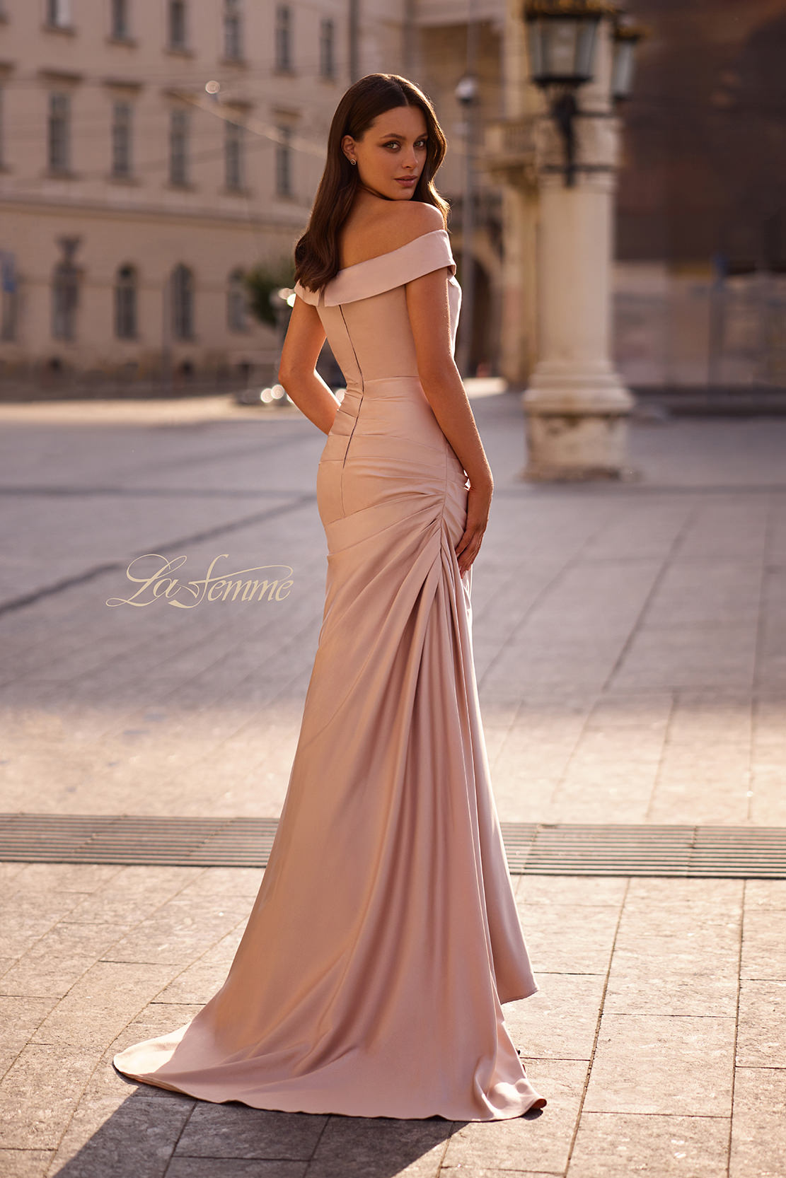 La Femme 28103