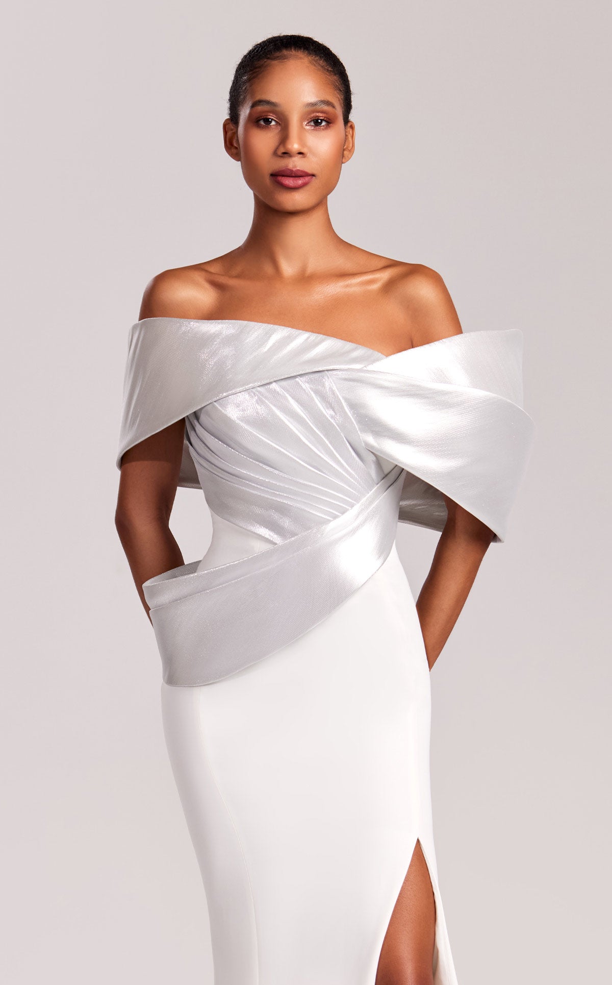 MNM Couture G1841