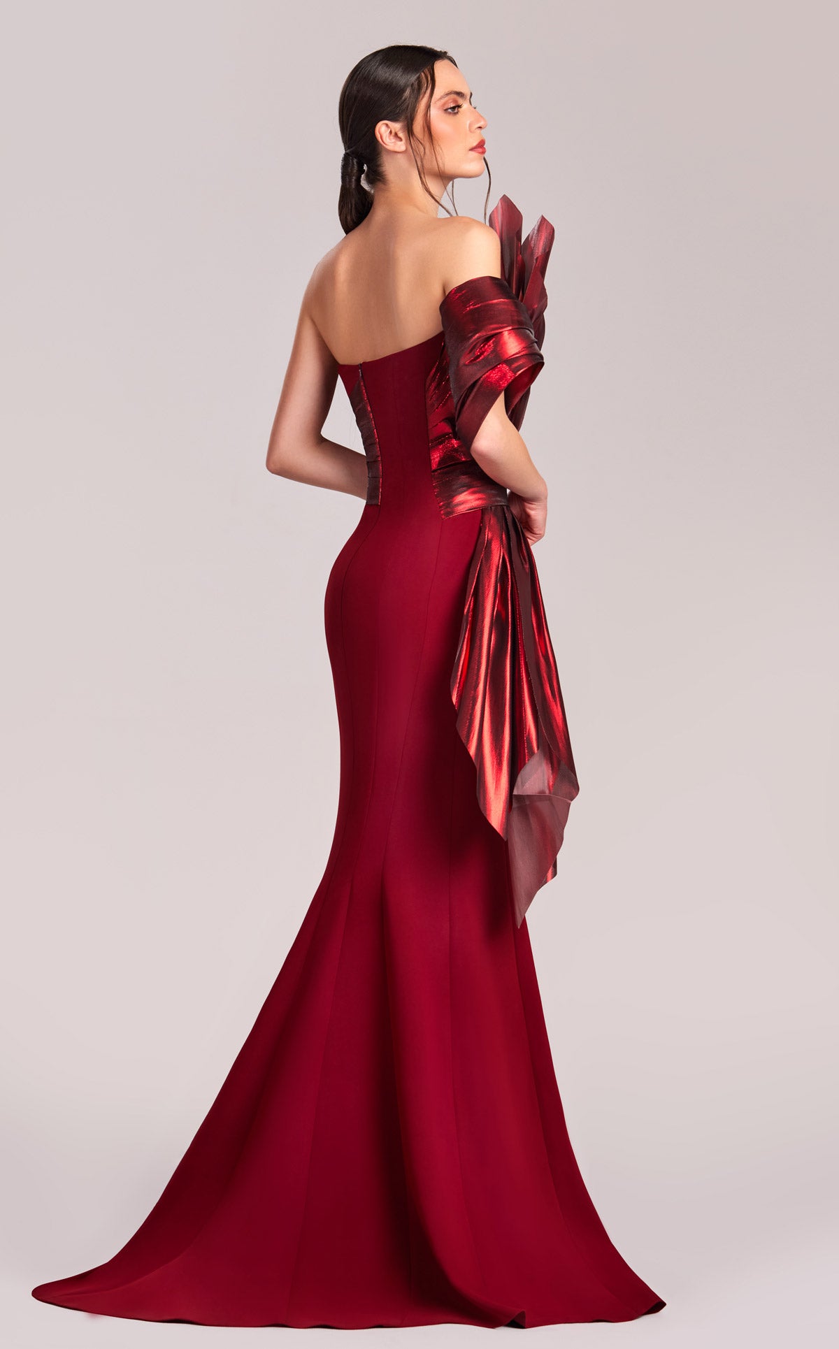 MNM Couture G1832