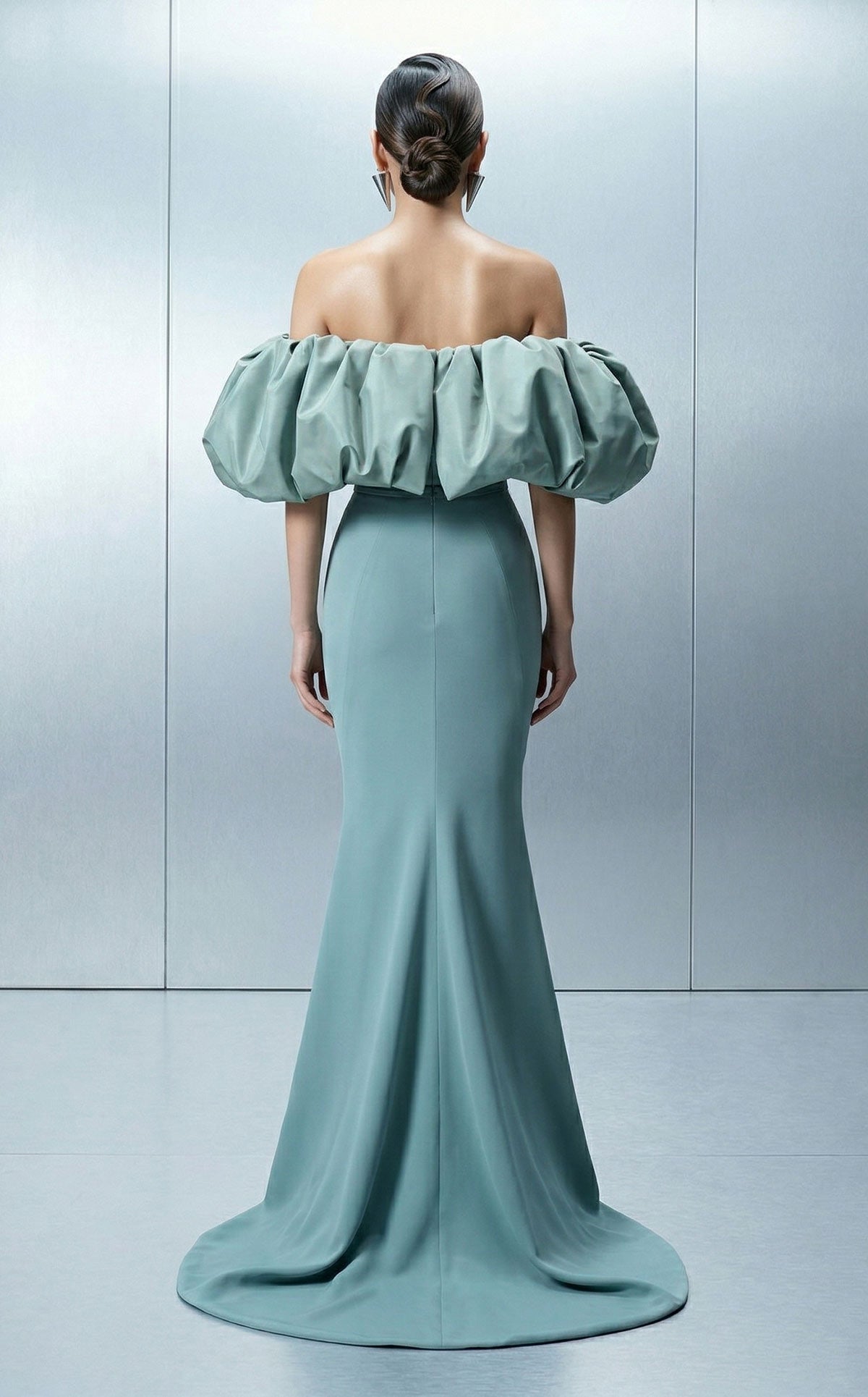 MNM Couture E0165