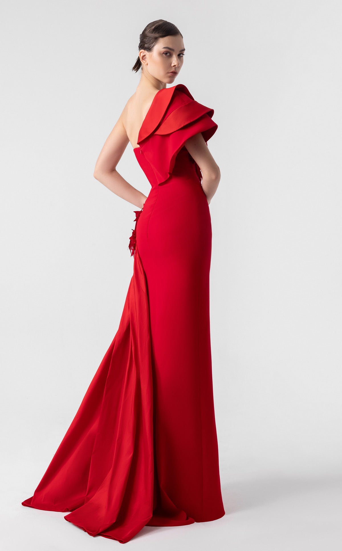 MNM Couture G1909