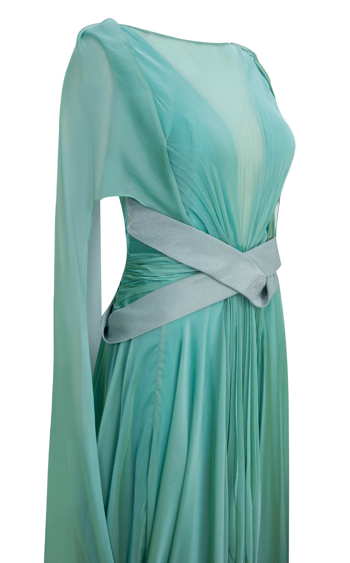 MNM Couture E0061