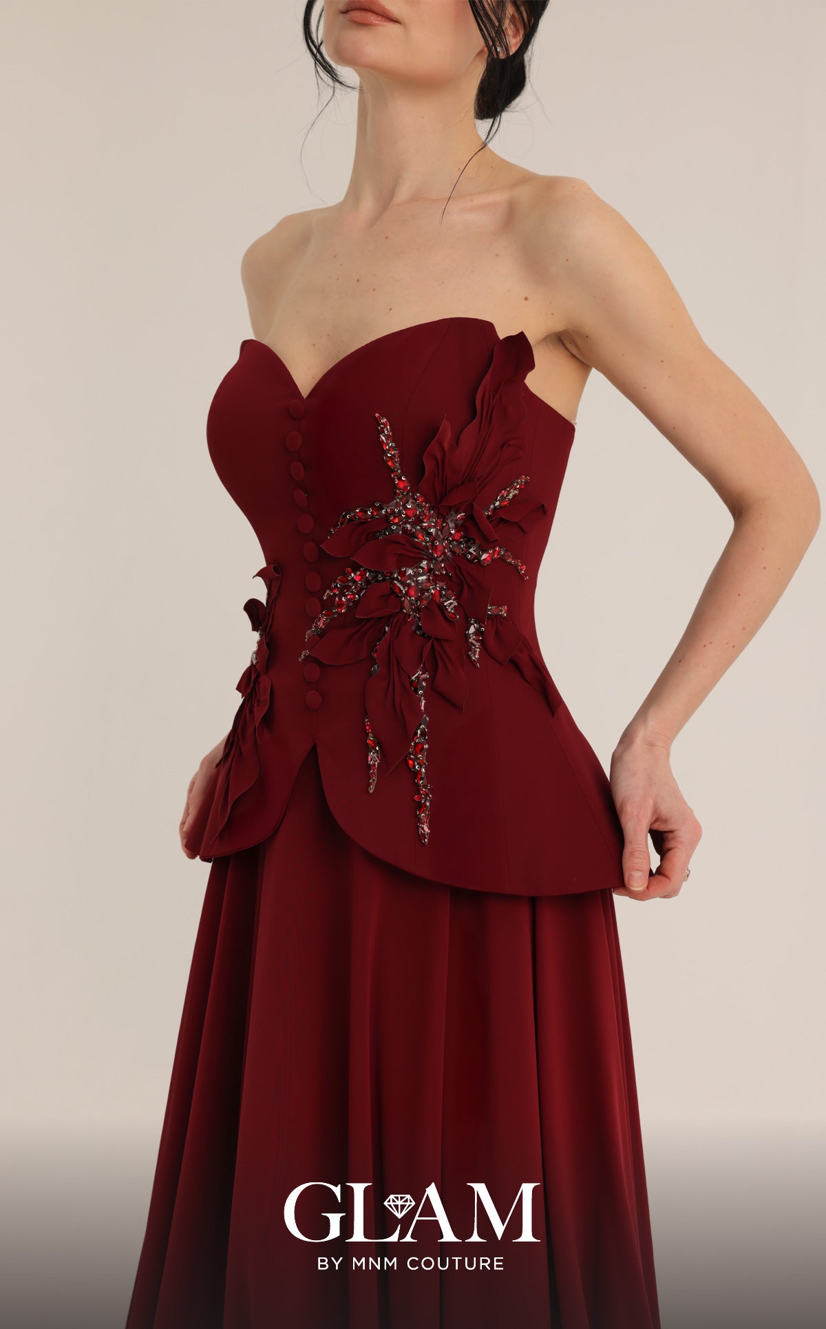 MNM Couture O07815