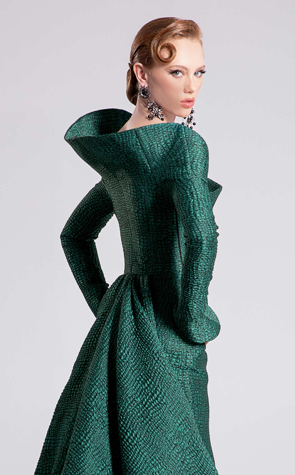 MNM Couture F02910