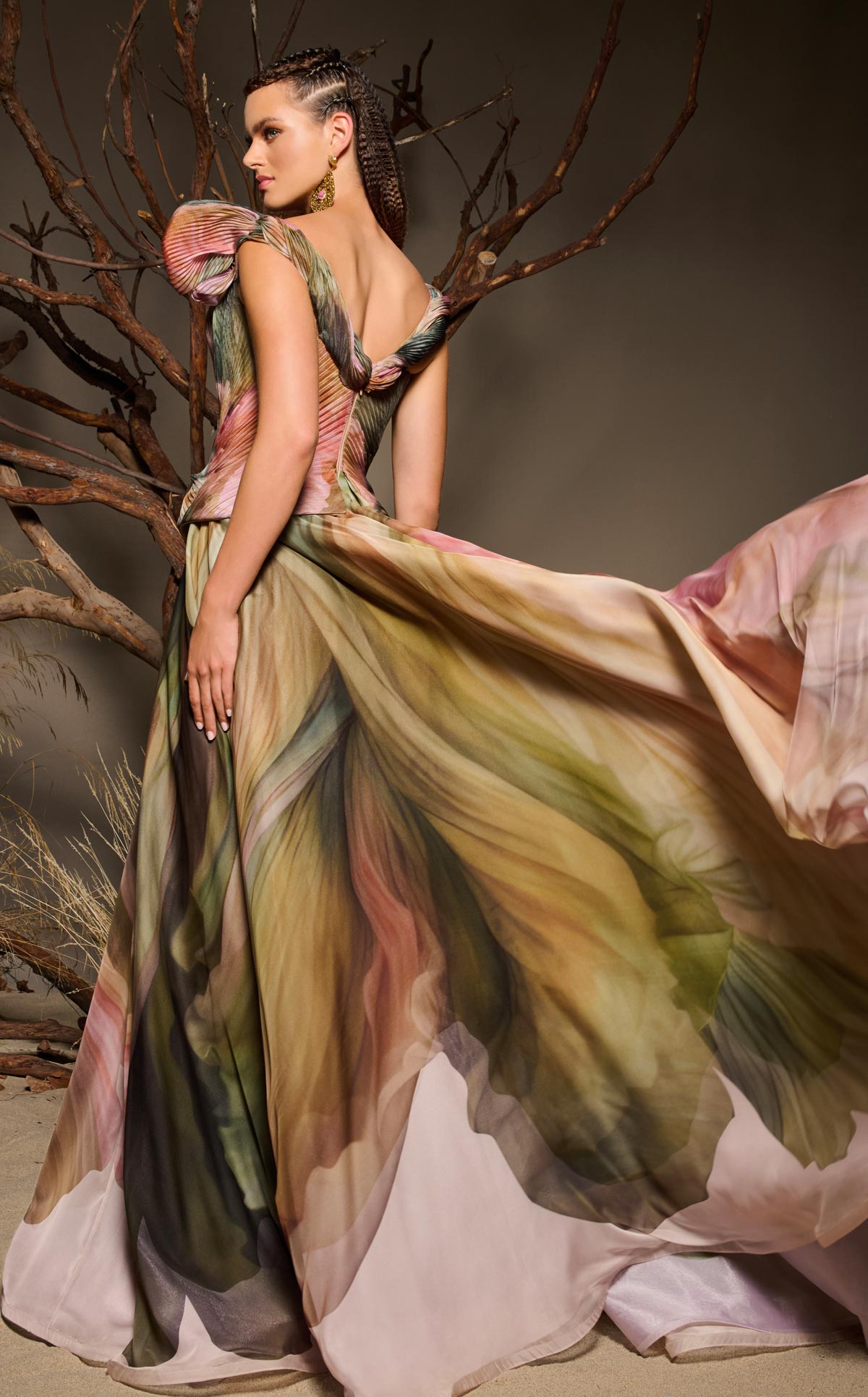 MNM Couture F02981