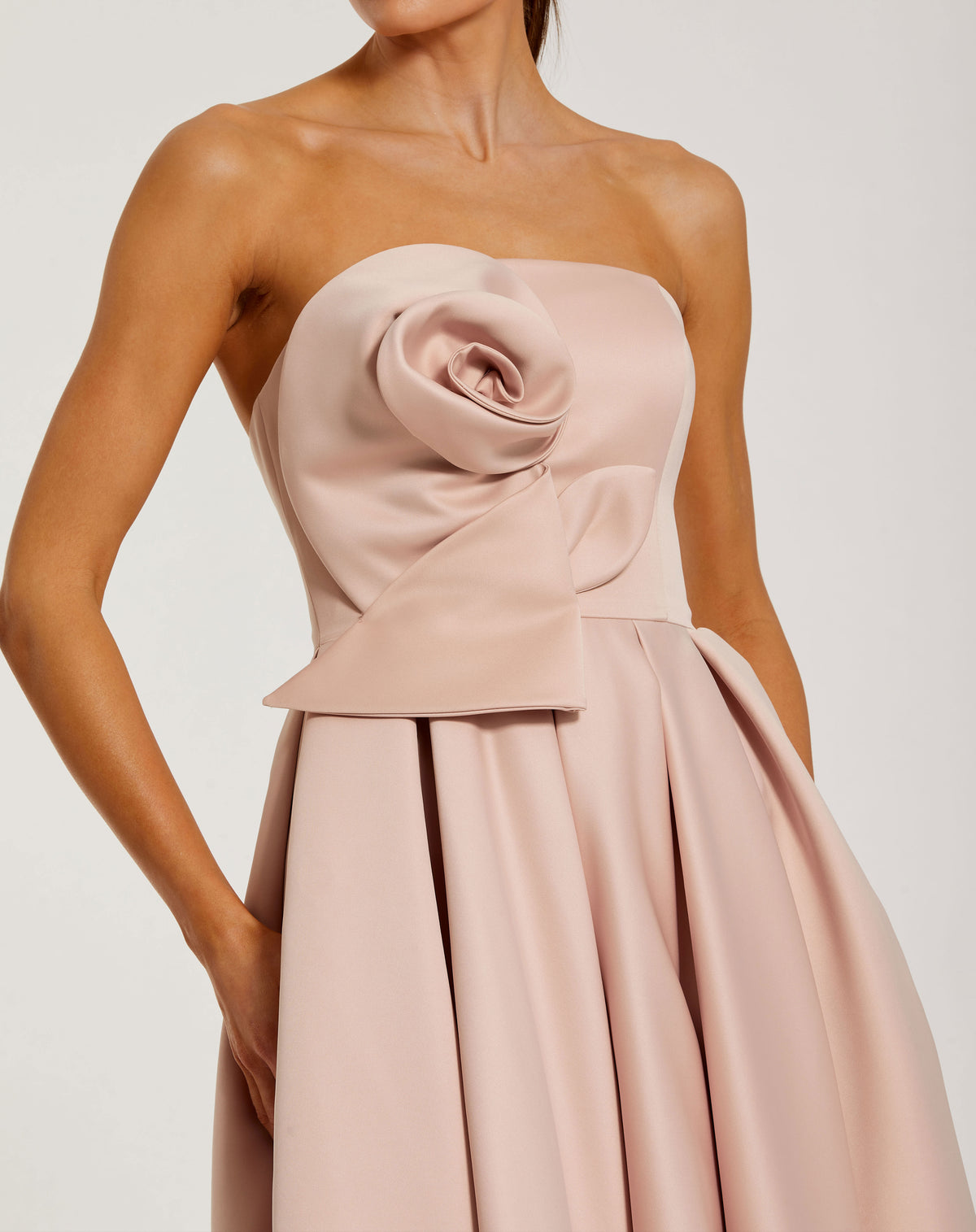 Mac Duggal 2330