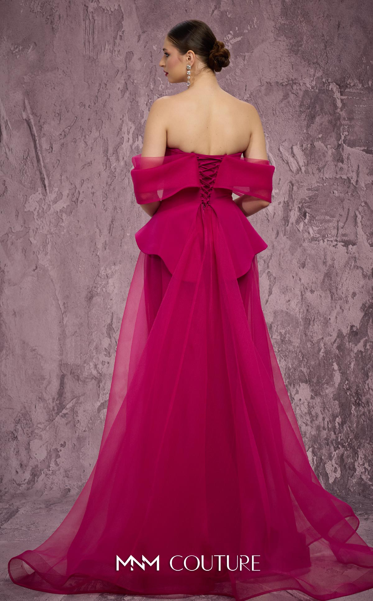 MNM Couture Q1010