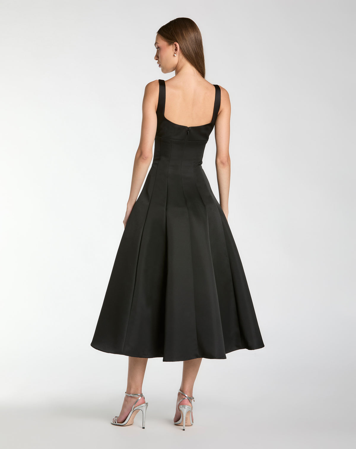 Mac Duggal 2331