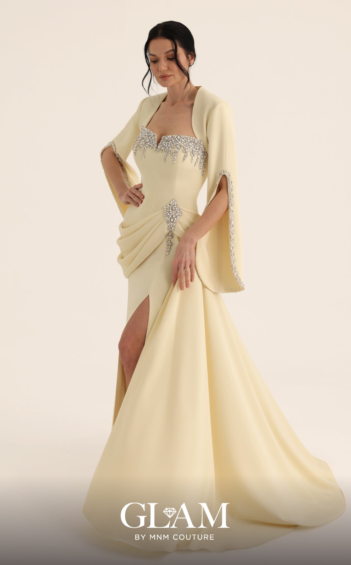 MNM Couture O07851
