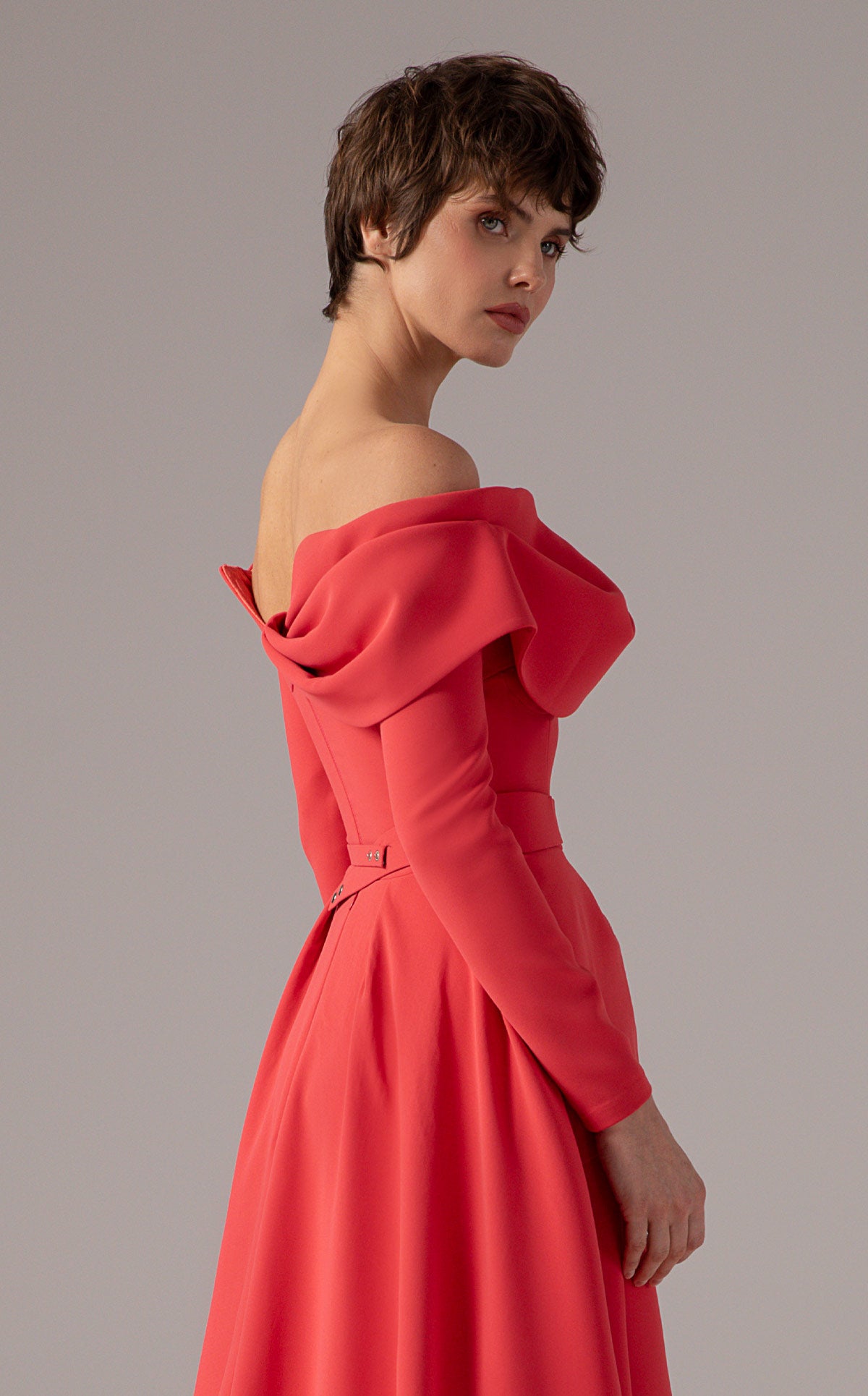 MNM Couture E0099