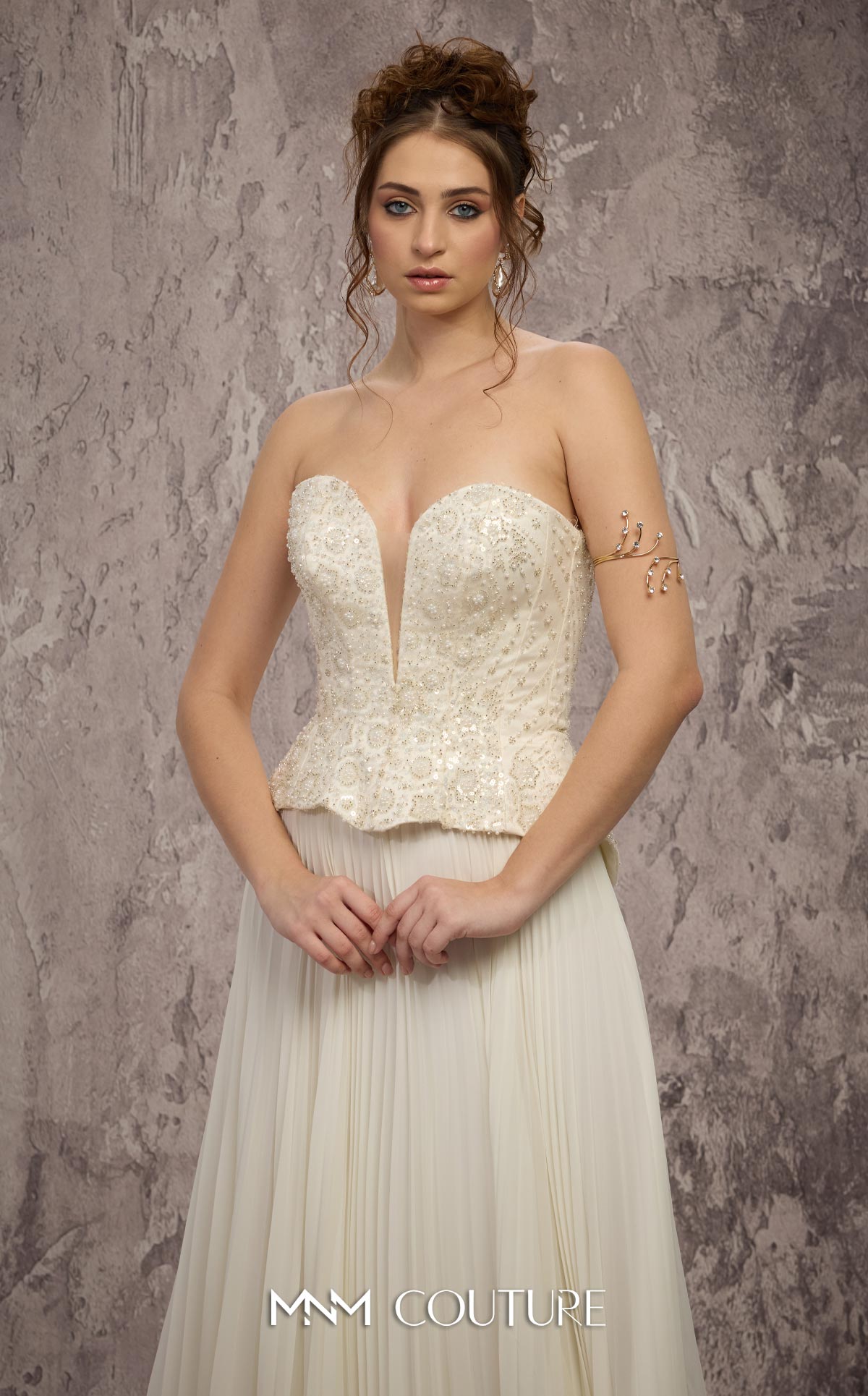 MNM Couture Q7715