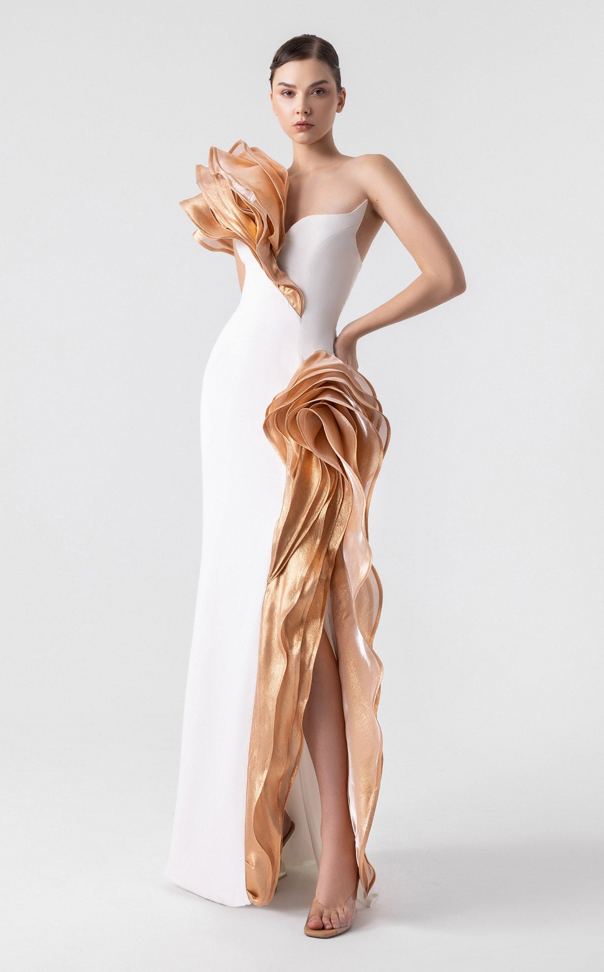 MNM Couture G1925