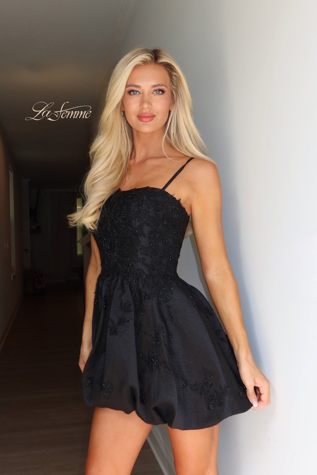 La Femme 34140