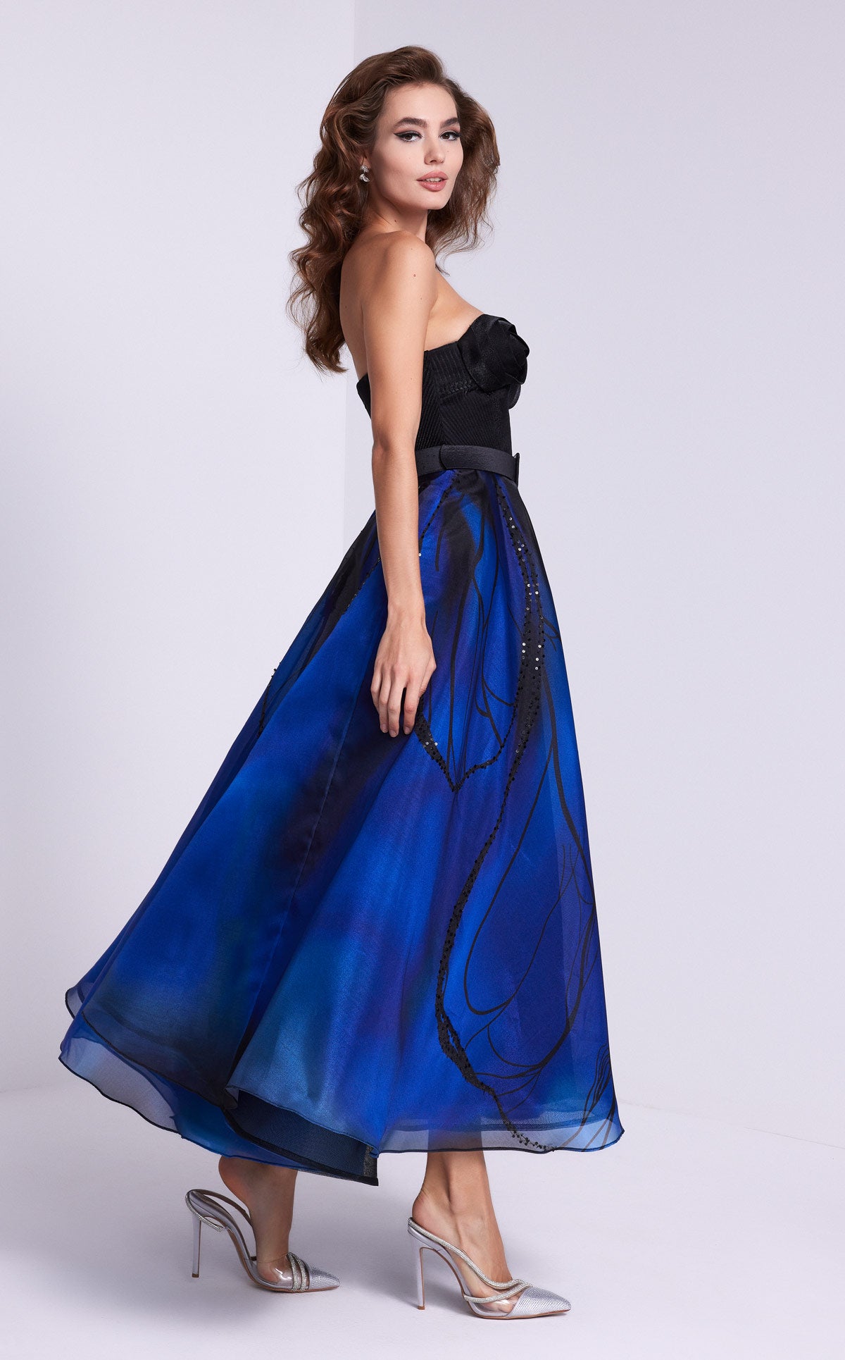 MNM Couture N0581