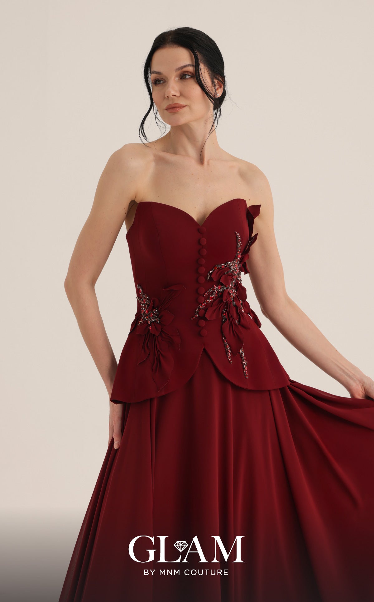 MNM Couture O07815