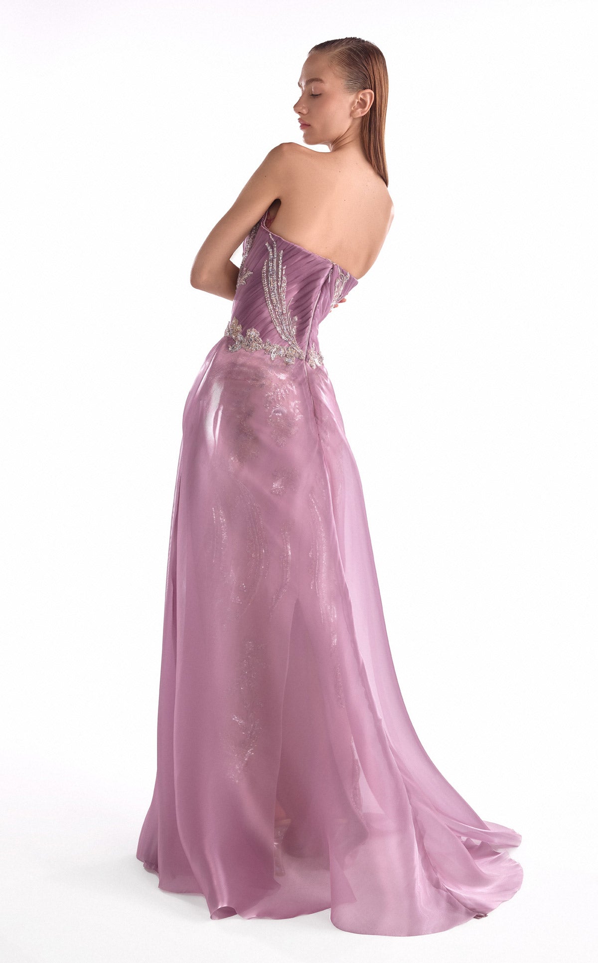 MNM Couture G2131