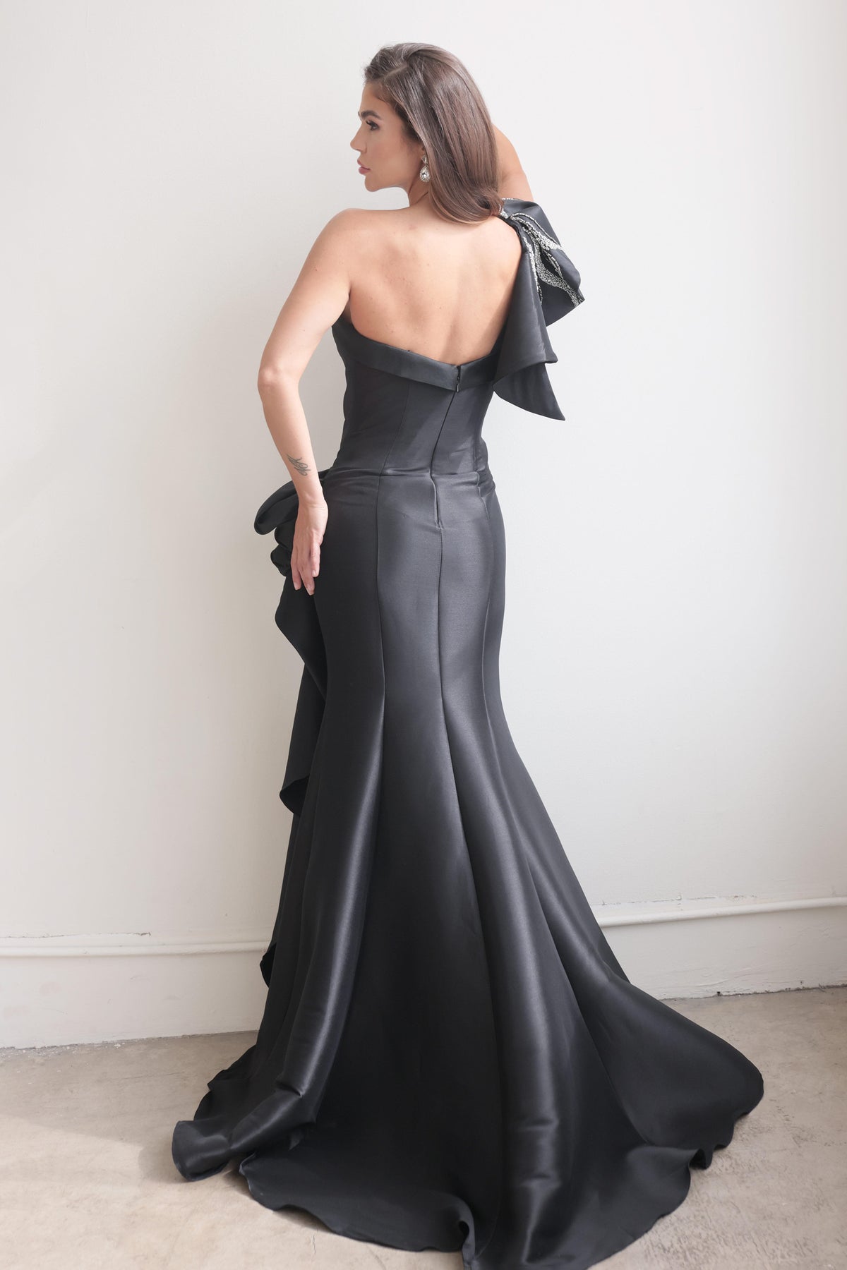 Terani Couture 242E3117 Black