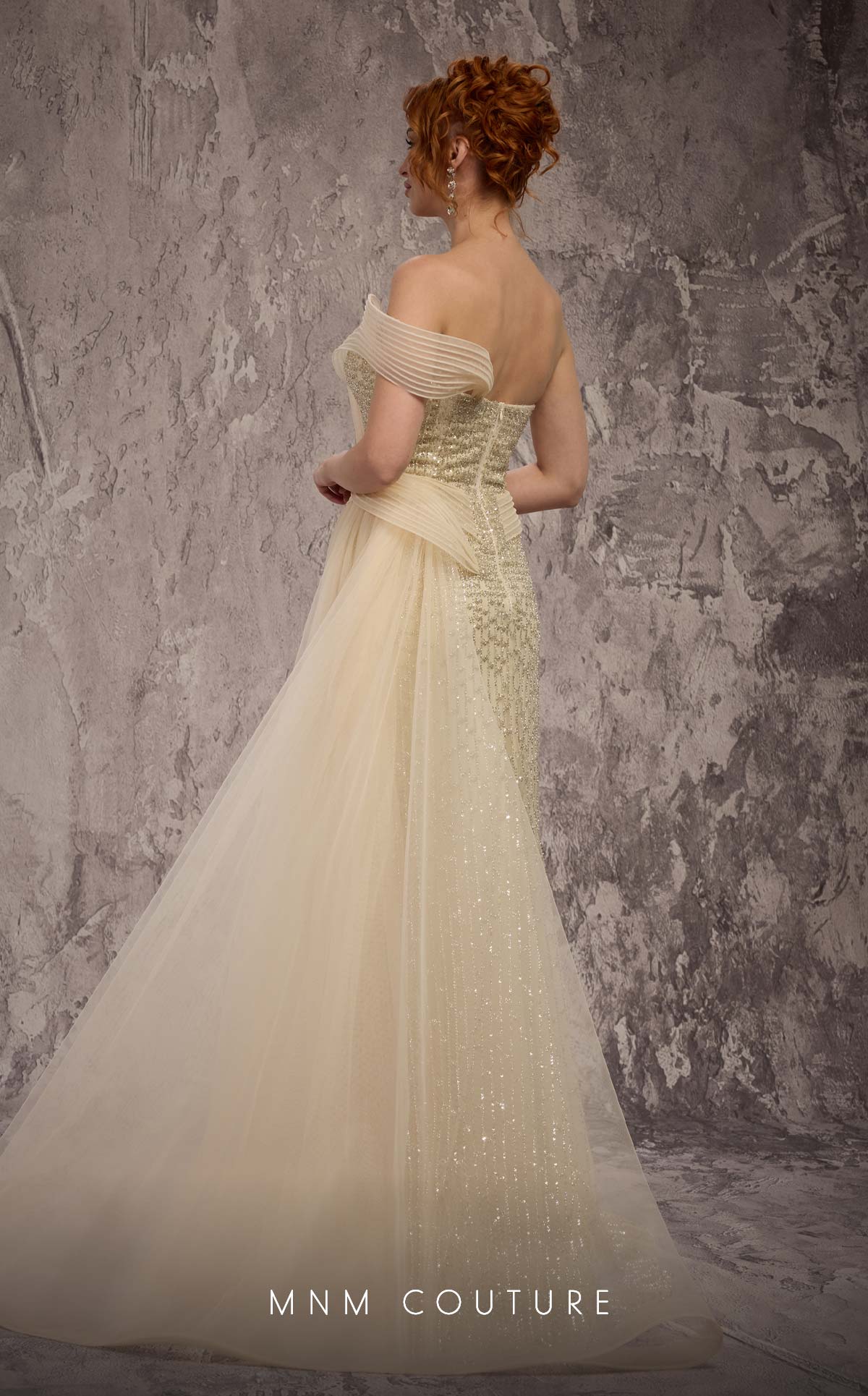 MNM Couture Q1405