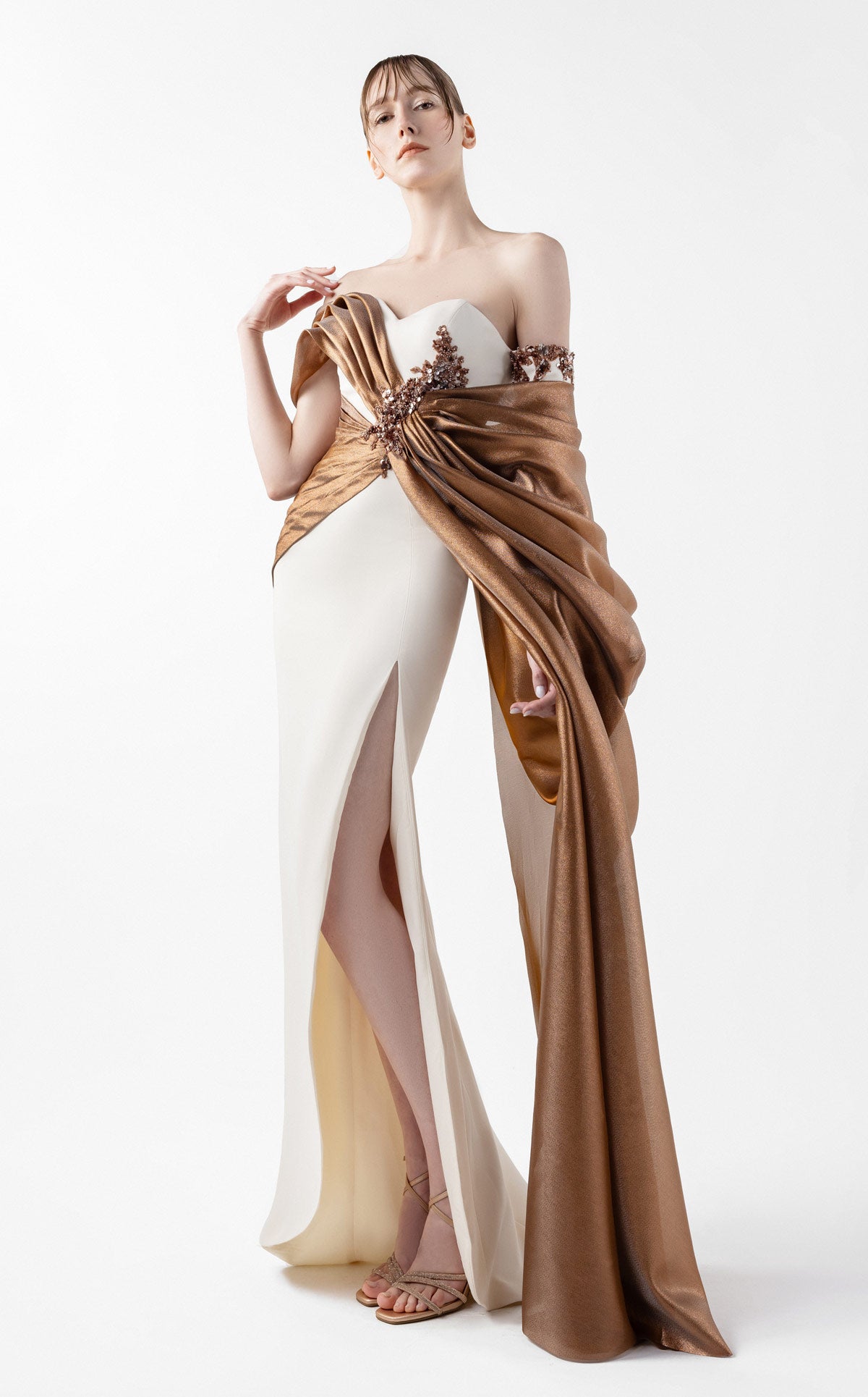 MNM Couture G2030