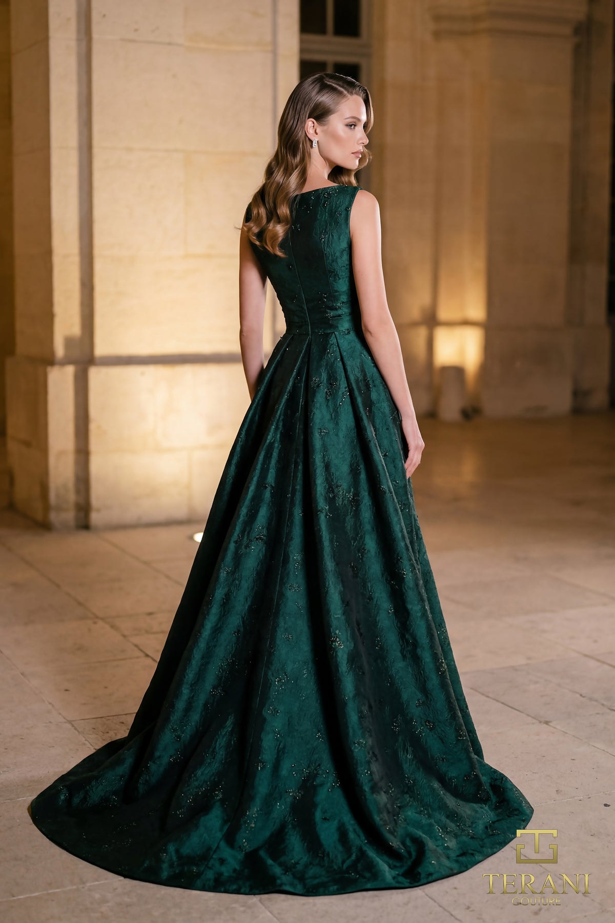 Terani Couture 262E7138 Merlot