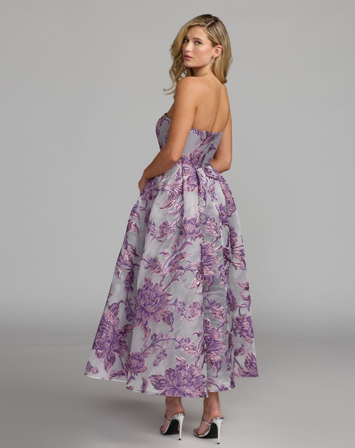 Mac Duggal 20716