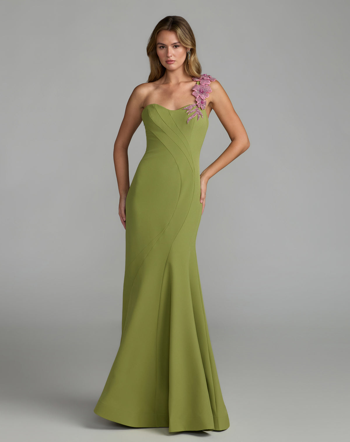 Mac Duggal 11851