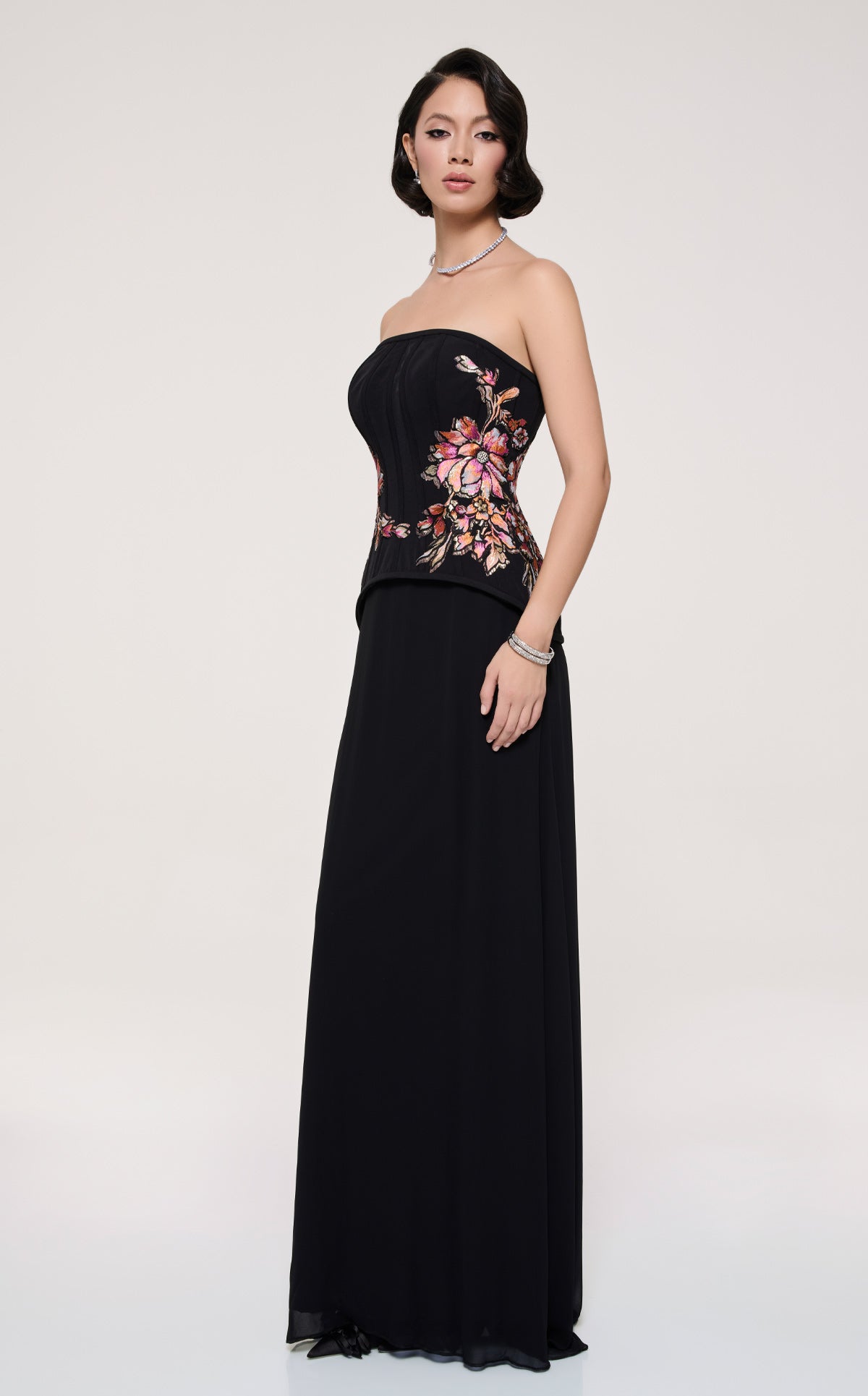 MNM Couture B1117