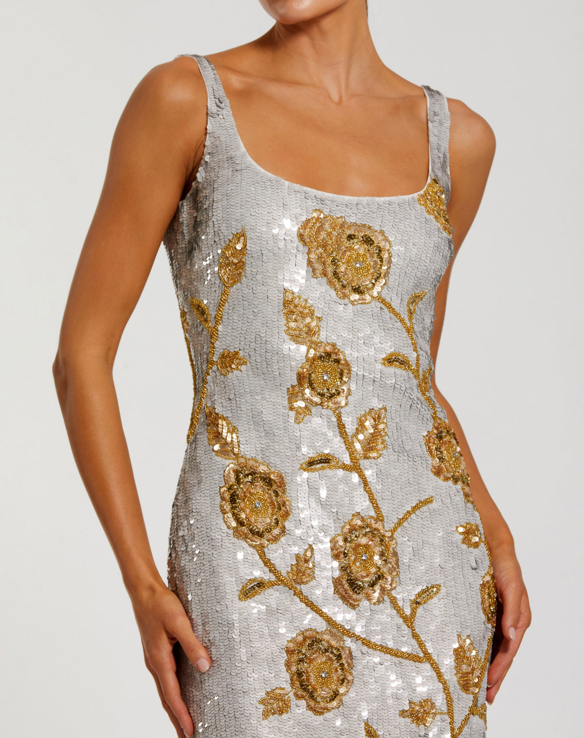 Mac Duggal 10119