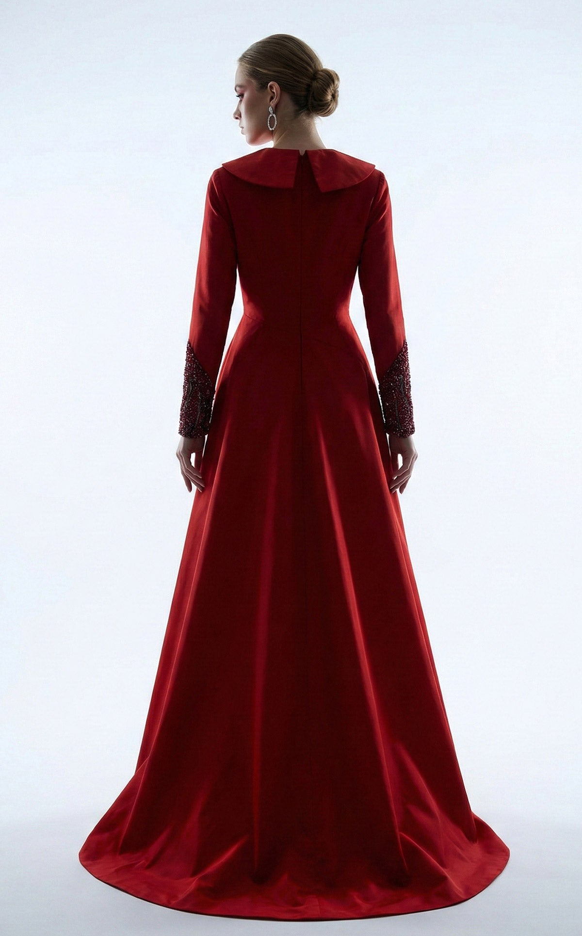 MNM Couture B1177