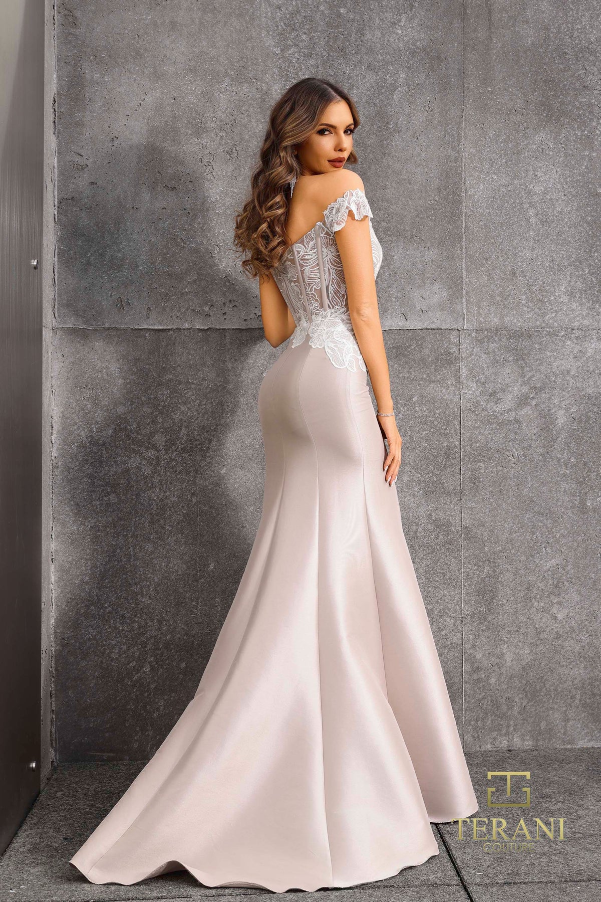 Terani Couture 252E5133