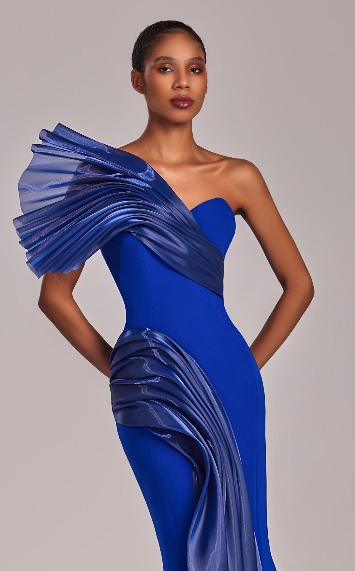 MNM Couture G1808