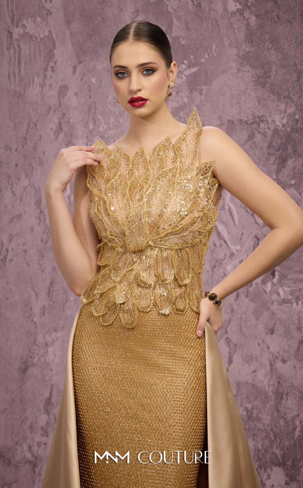 MNM Couture J03186