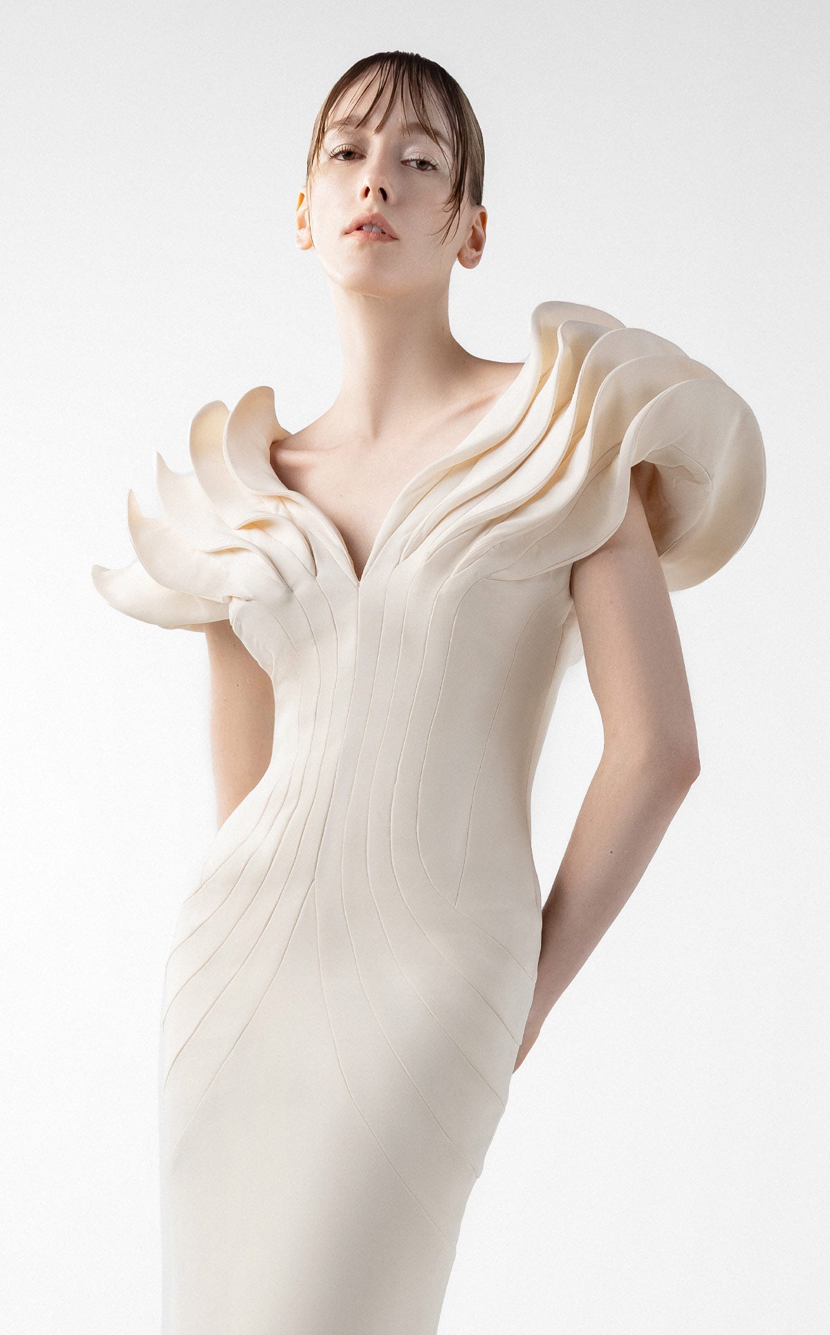 MNM Couture G2039