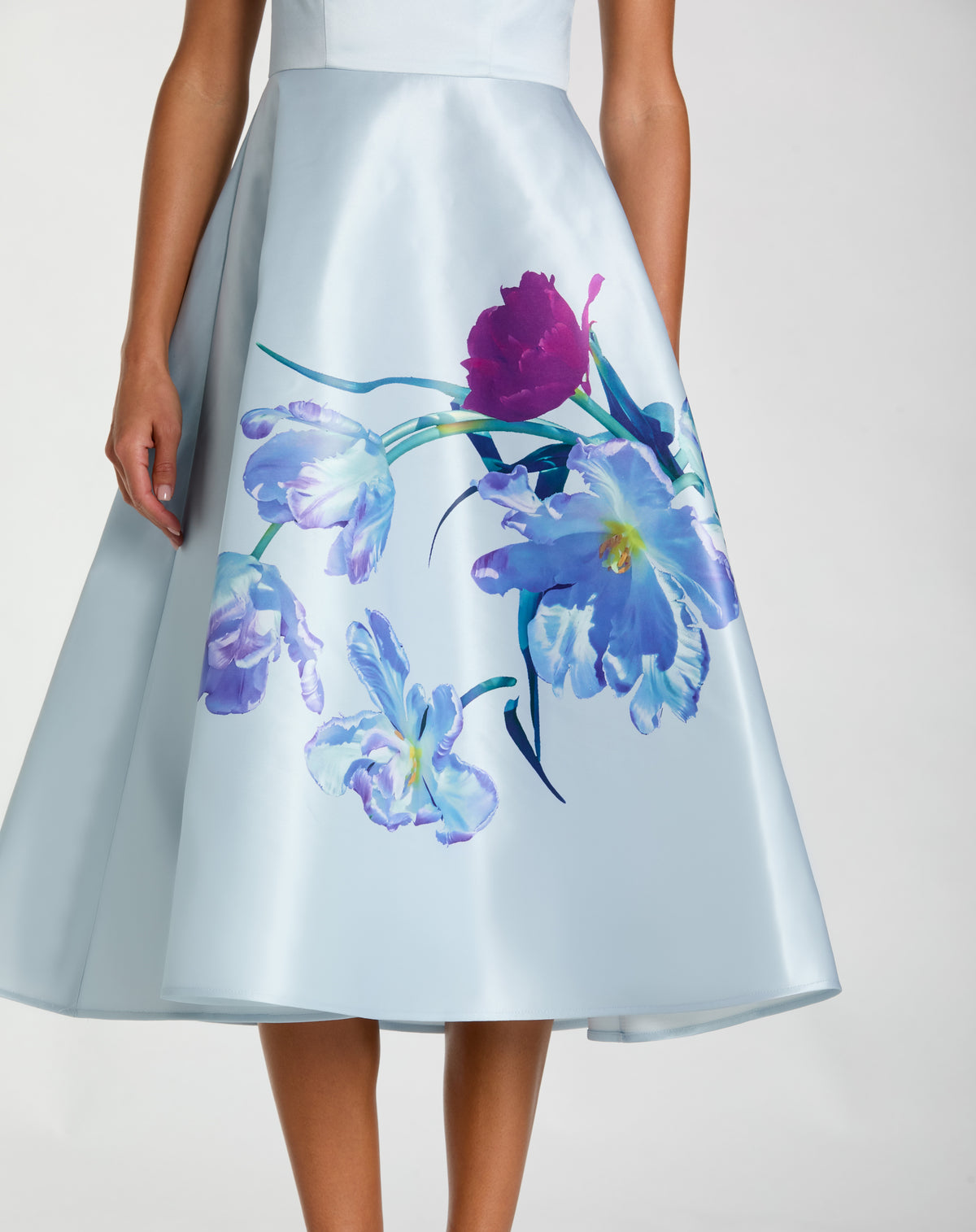 Mac Duggal 20995