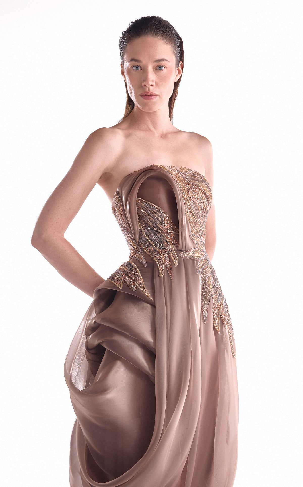 MNM Couture G2103