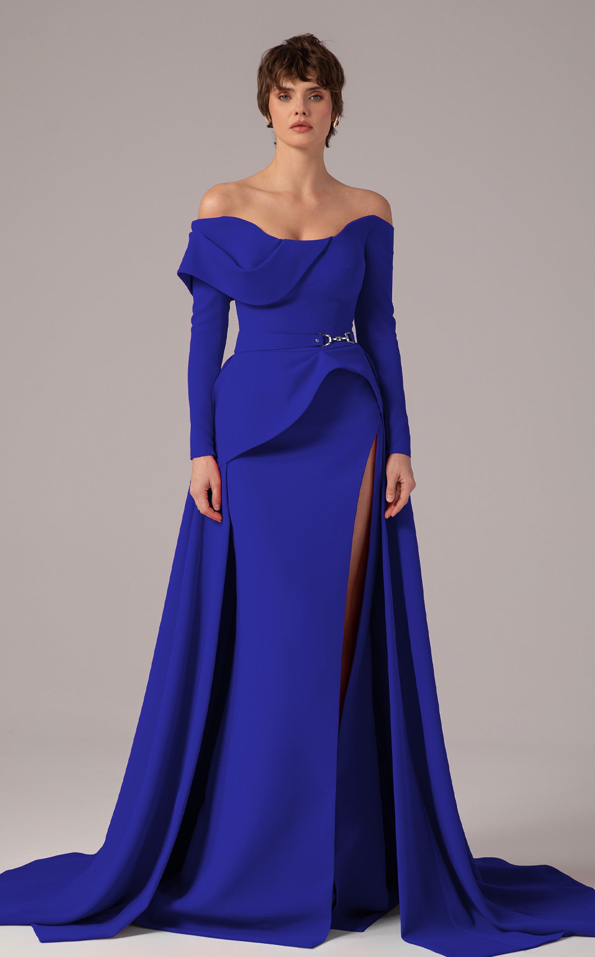 MNM Couture E0099