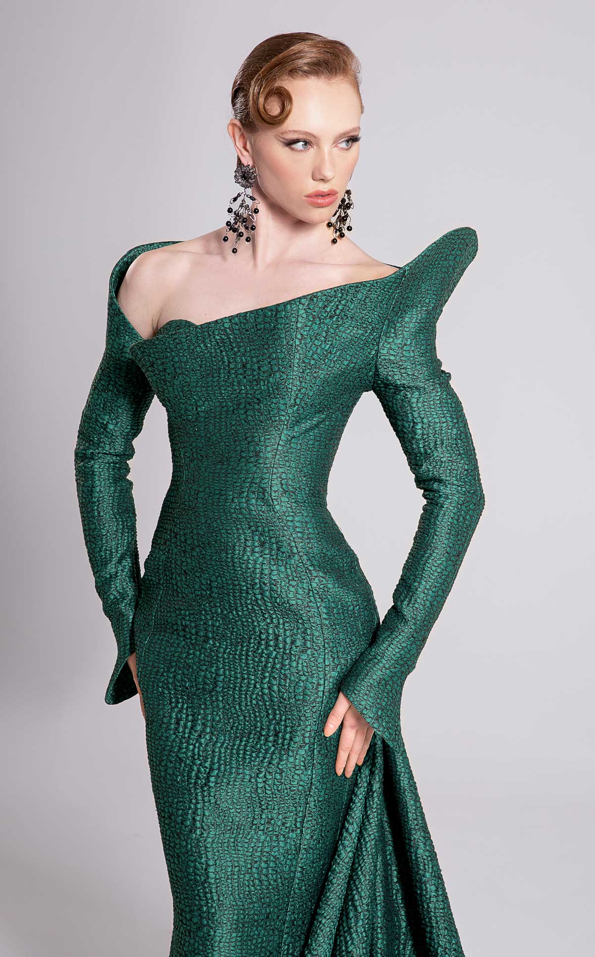 MNM Couture F02910