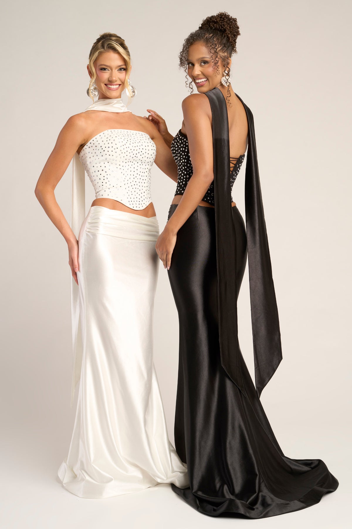 Portia and Scarlett PS26042