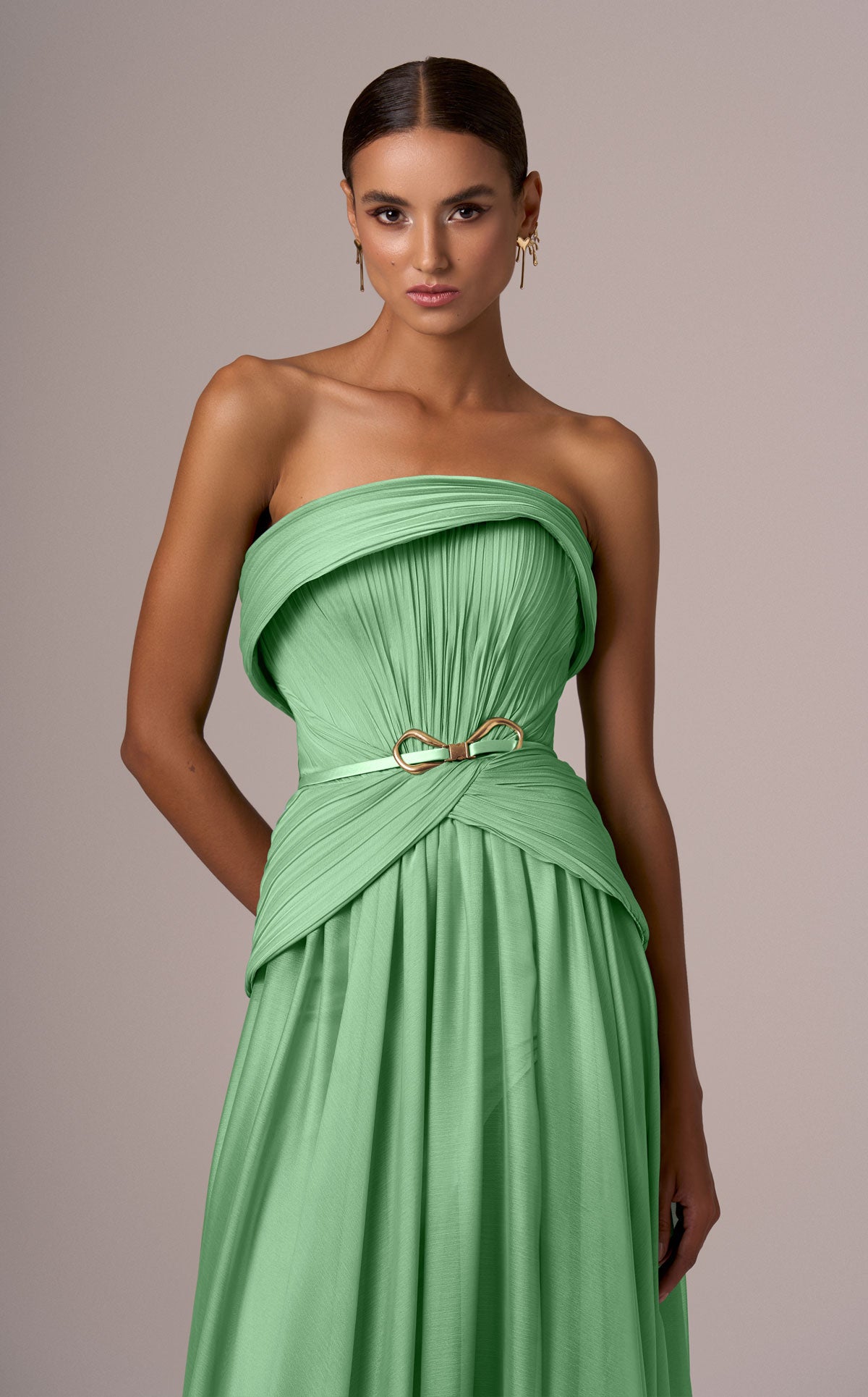 MNM Couture E0082