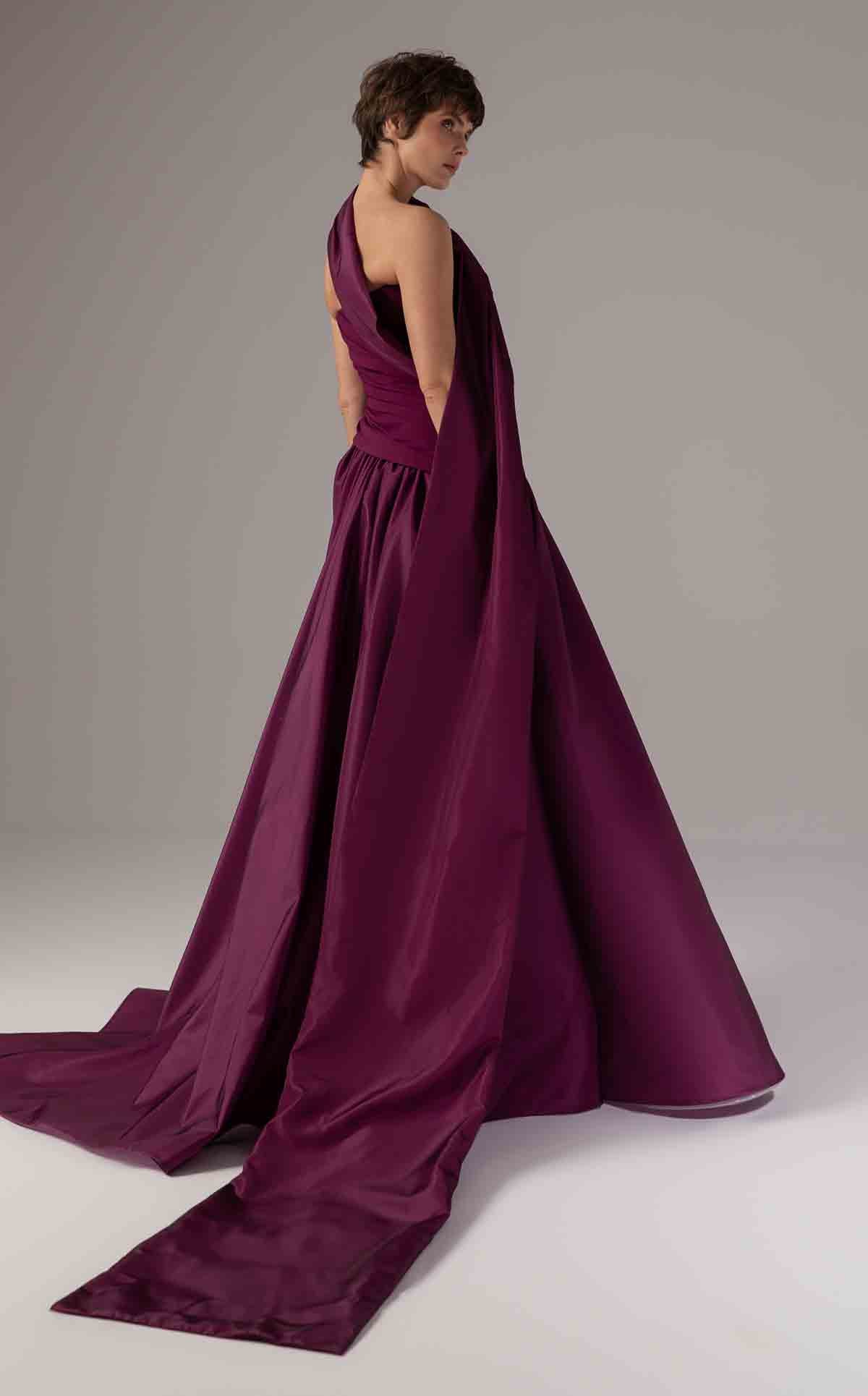 MNM Couture E0089