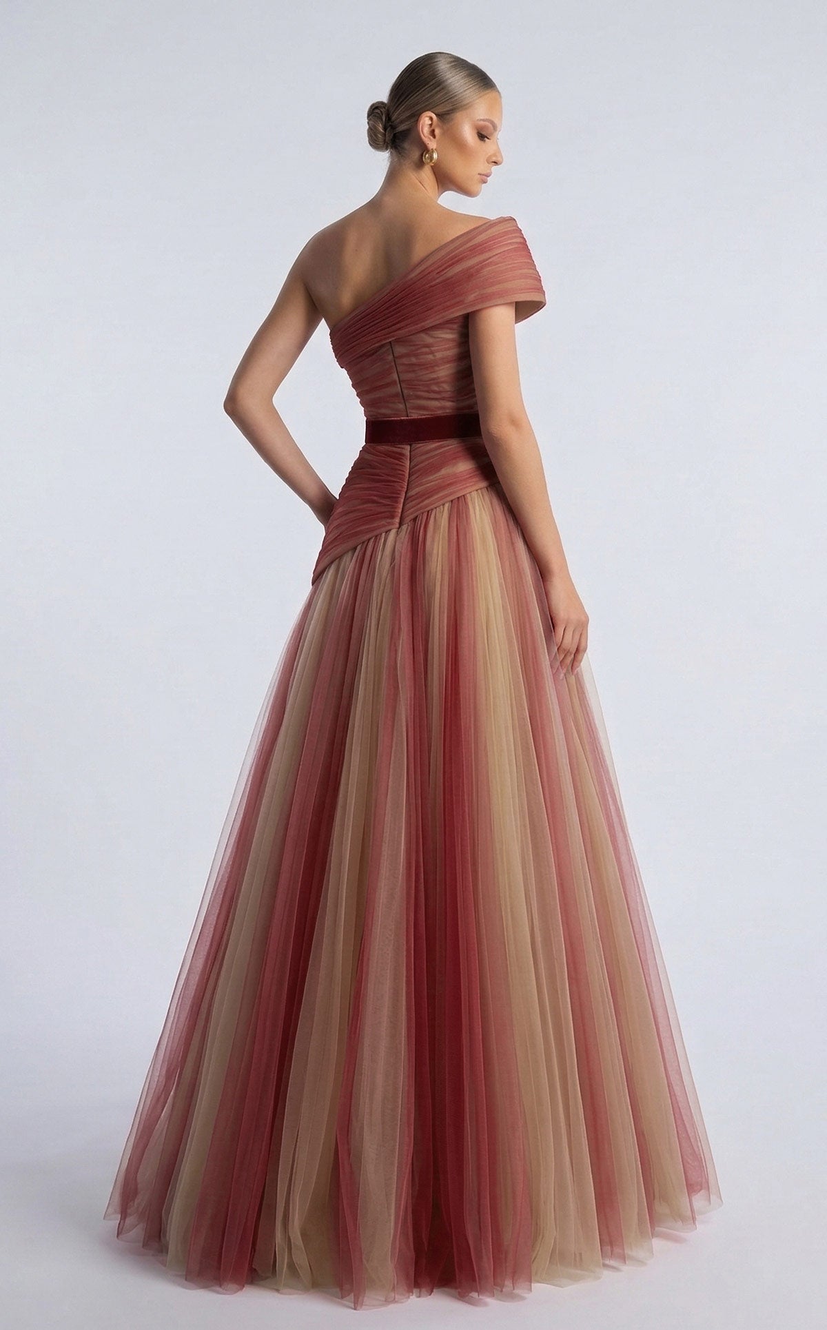 MNM Couture F03008
