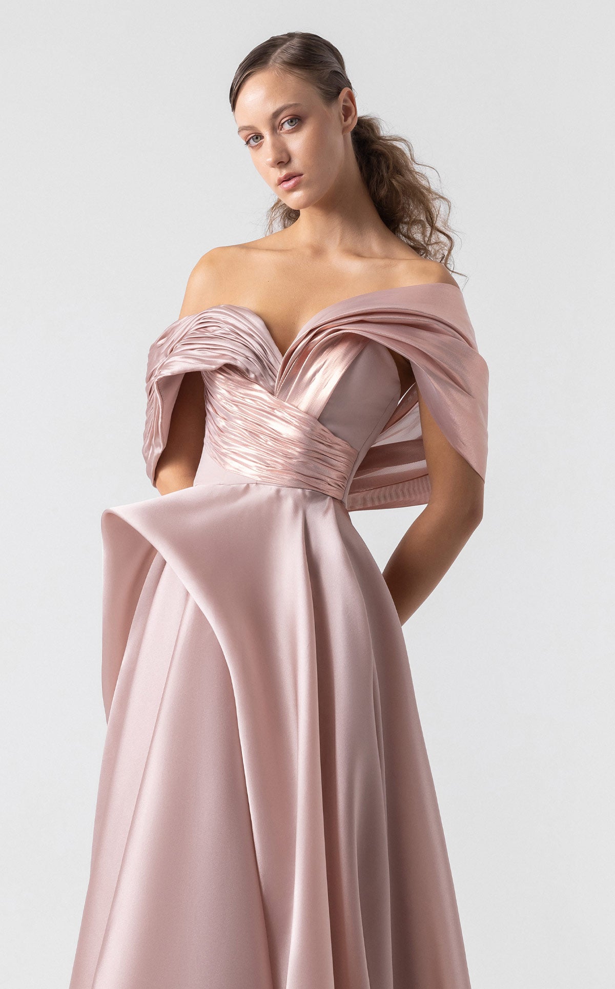 MNM Couture G1940