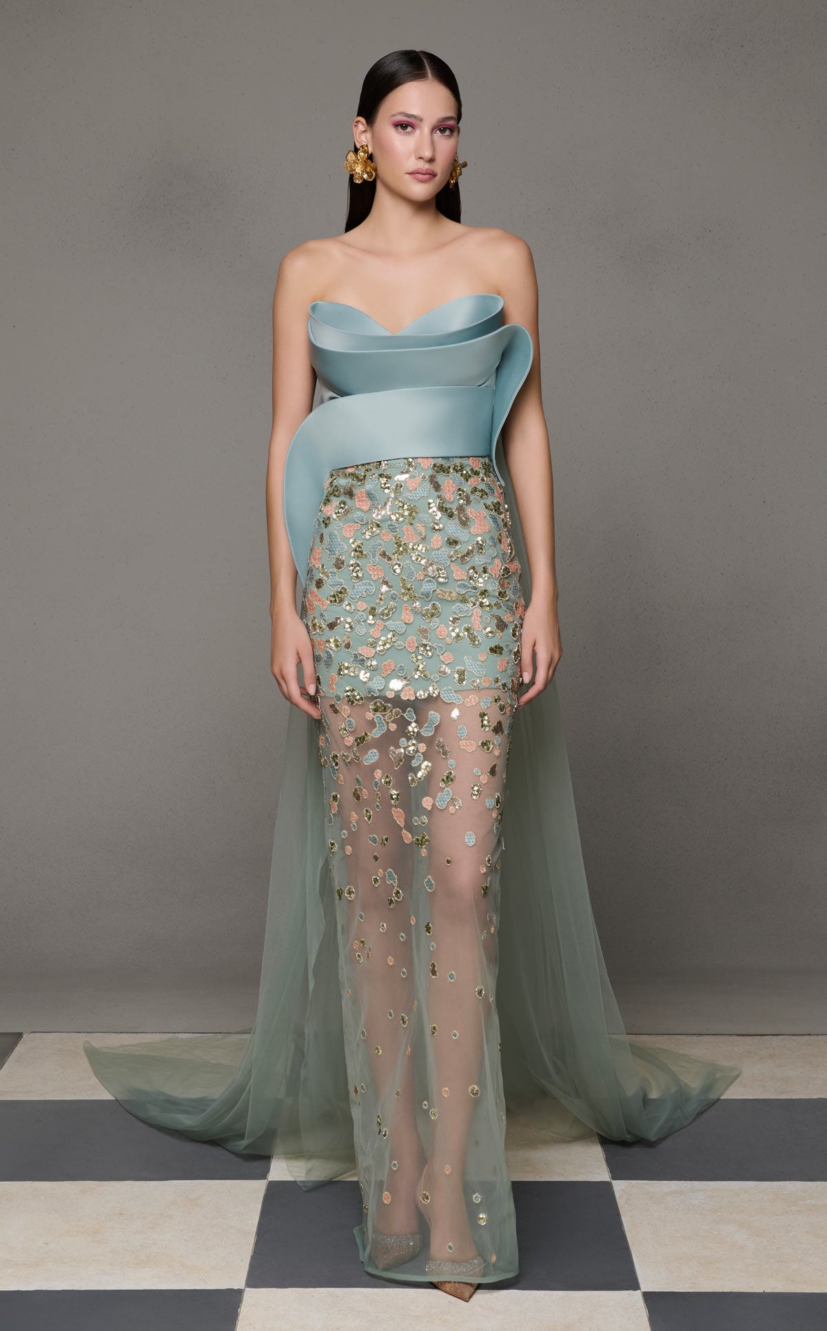 MNM Couture N0625 MINT