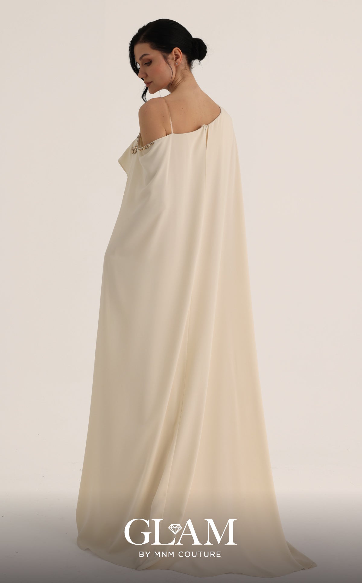 MNM Couture O07824