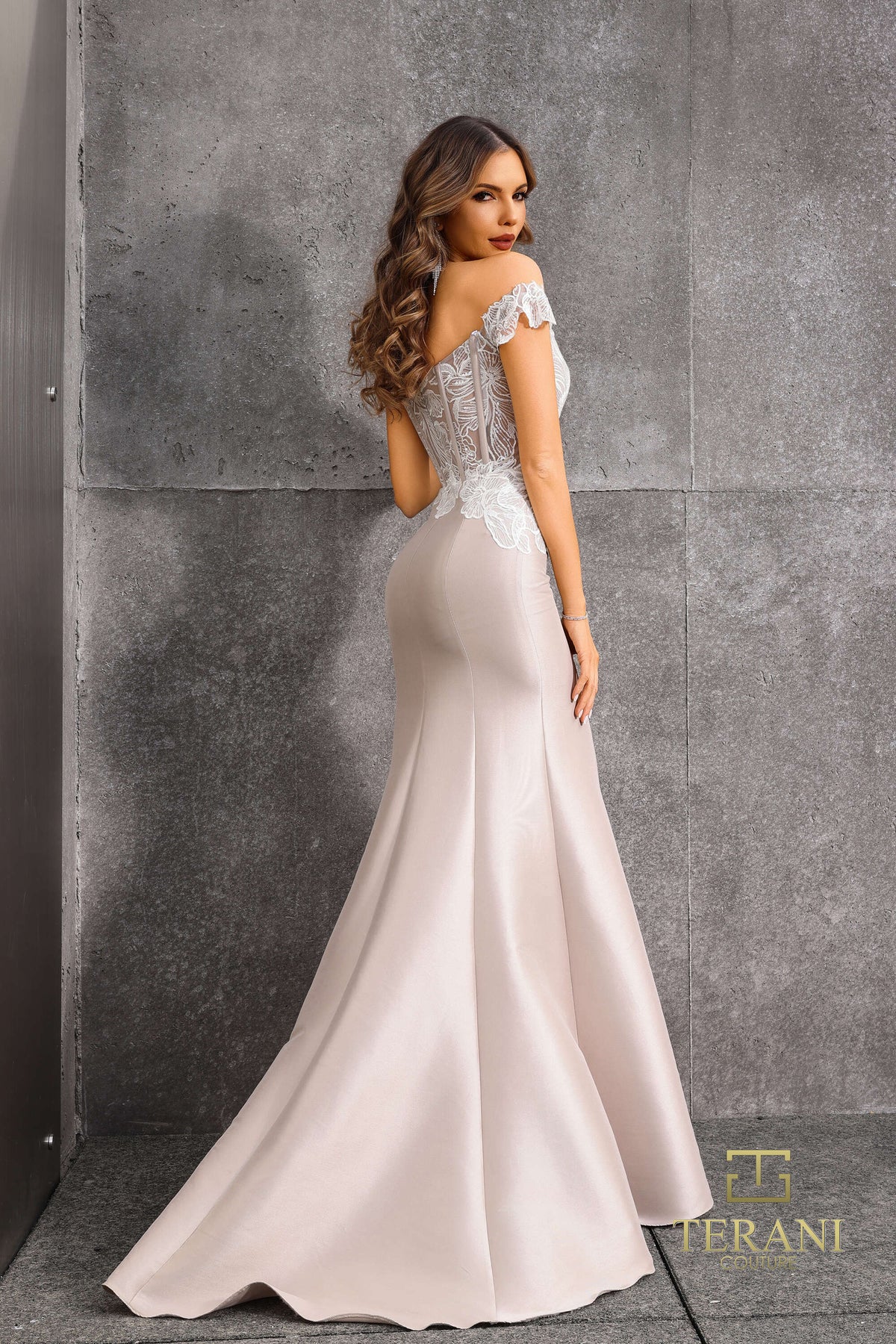 Terani Couture 252E5133